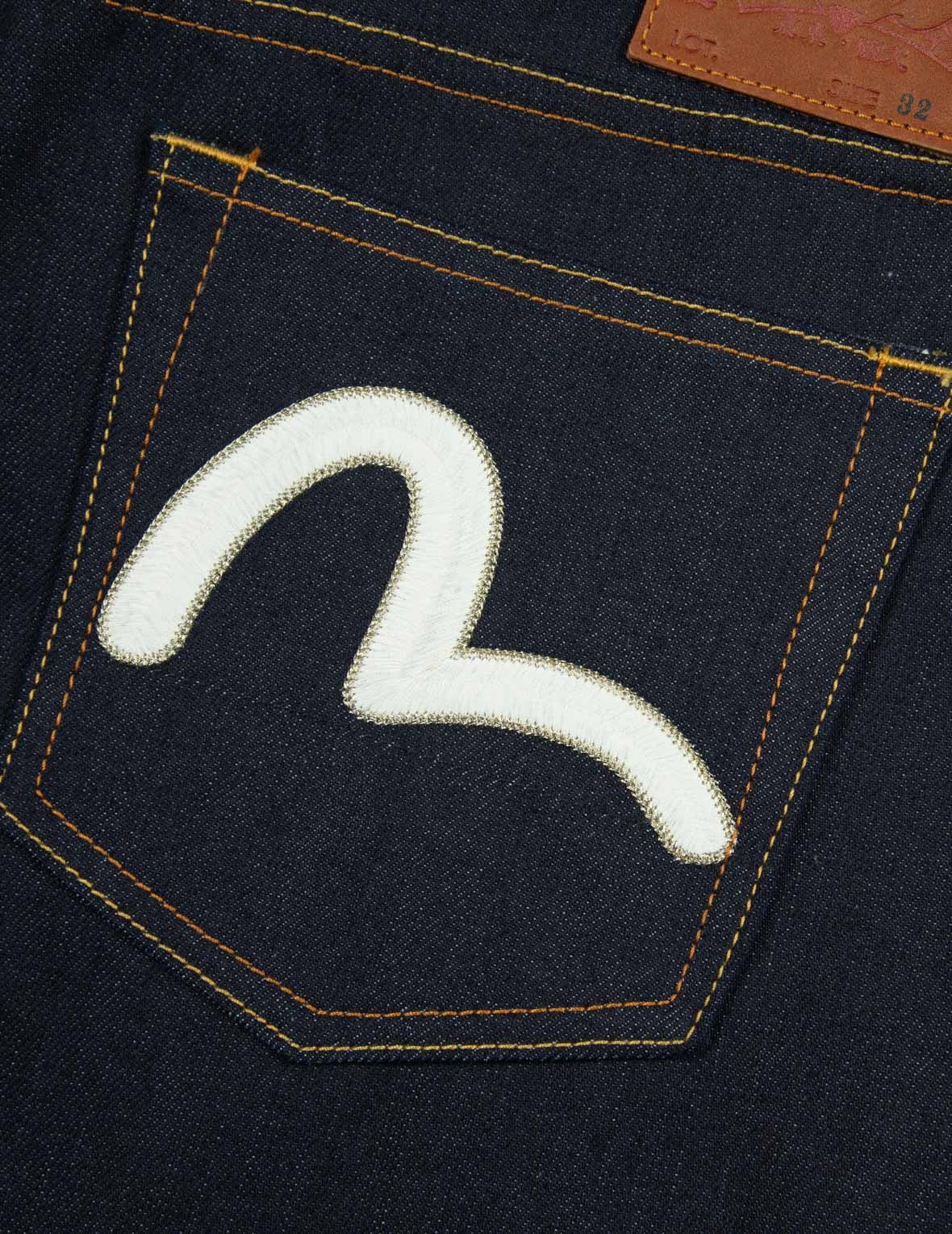 Seagull Embroidery 3D Cut Jeans - 7