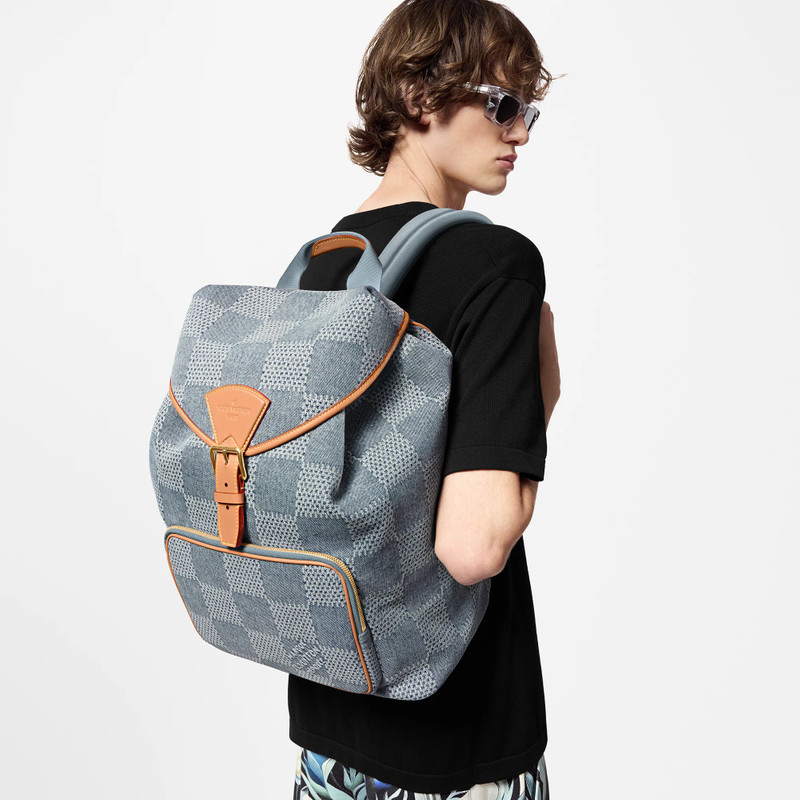 Louis Vuitton Montsouris Backpack outlook