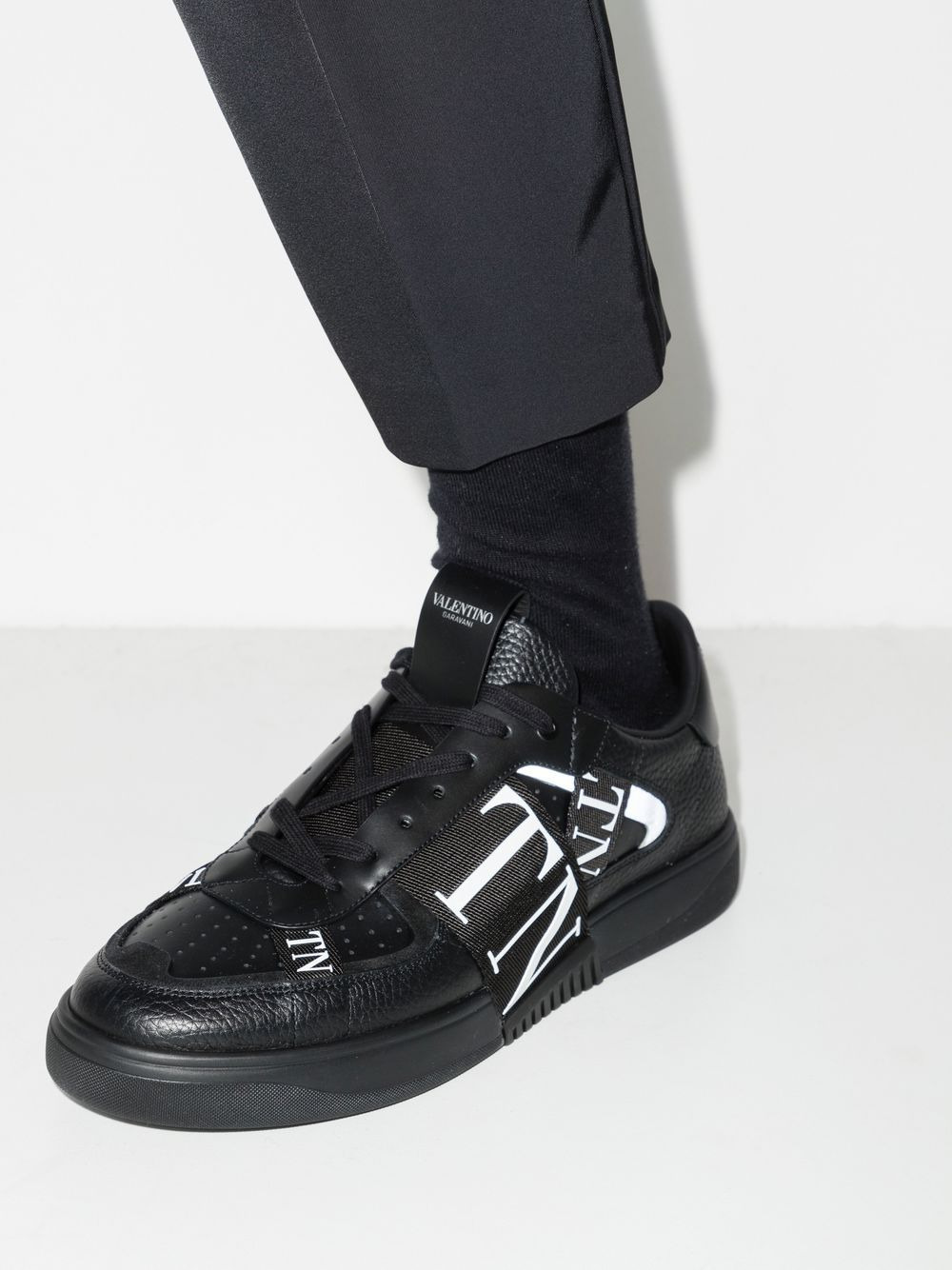 Valentino Garavani Sneakers - 3