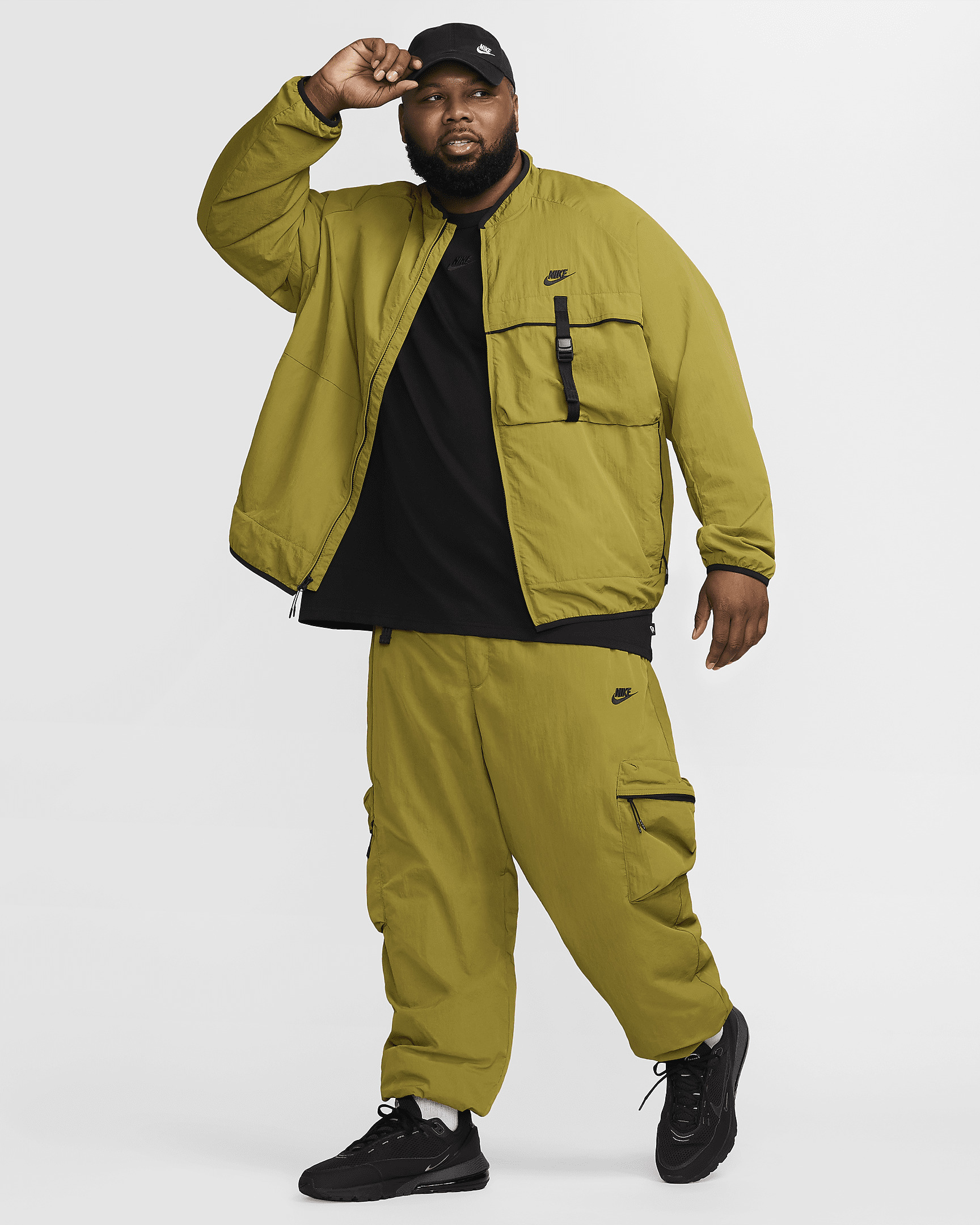 Nike Tech Men's Woven Jacket - 16