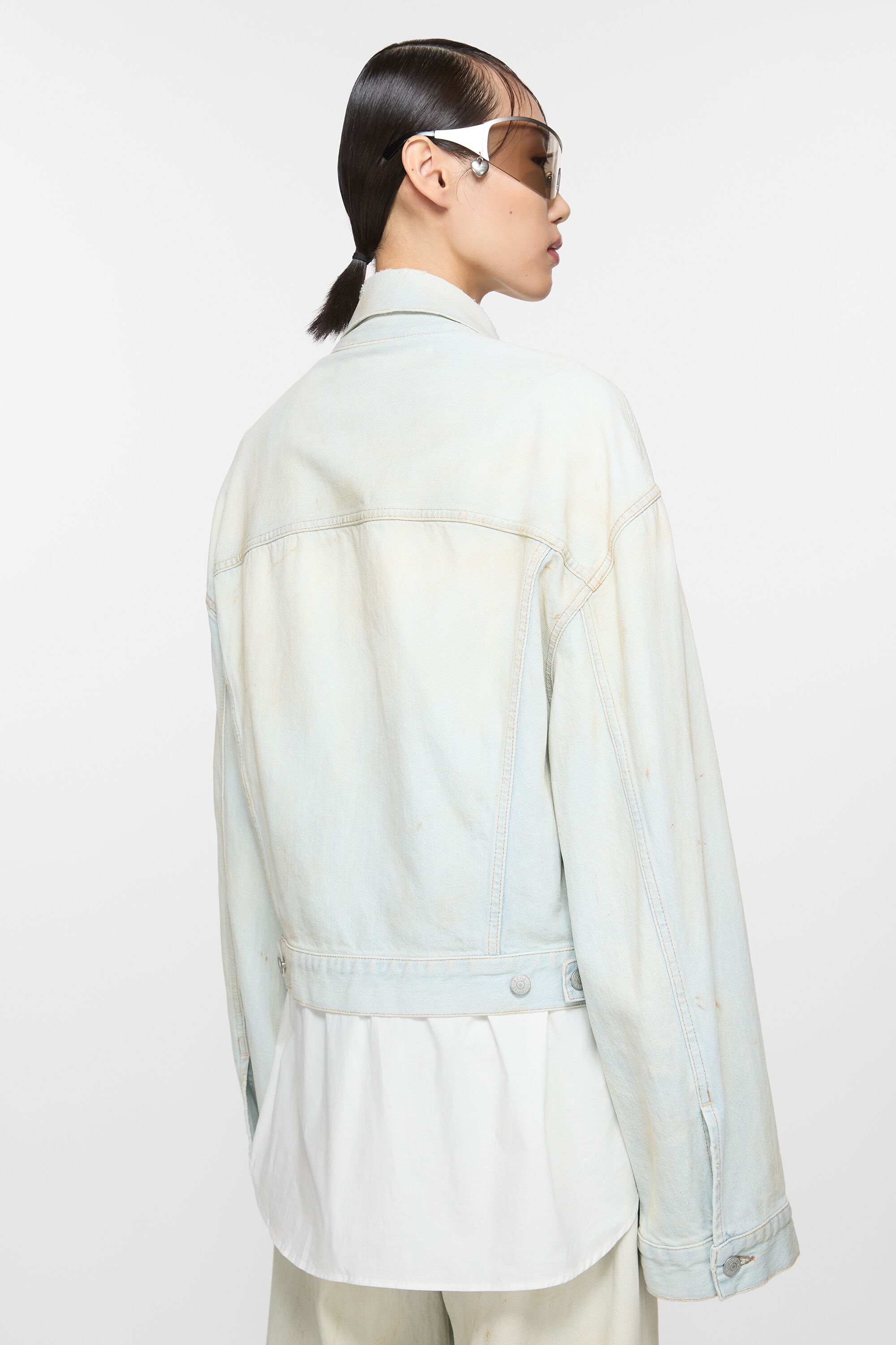 Denim jacket - Relaxed cropped fit - Light blue/white - 4