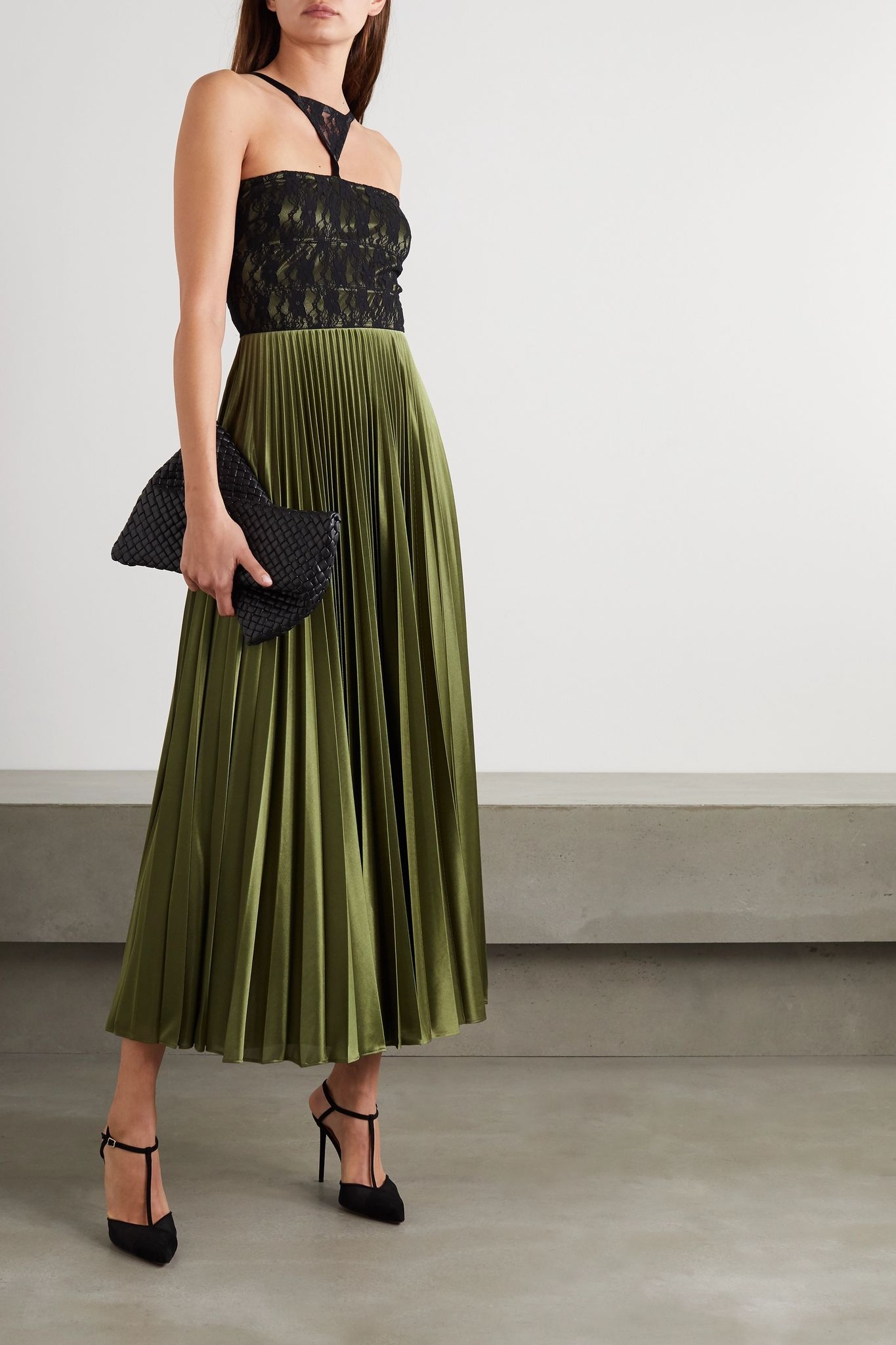 Lace-paneled pleated satin maxi dress - 2