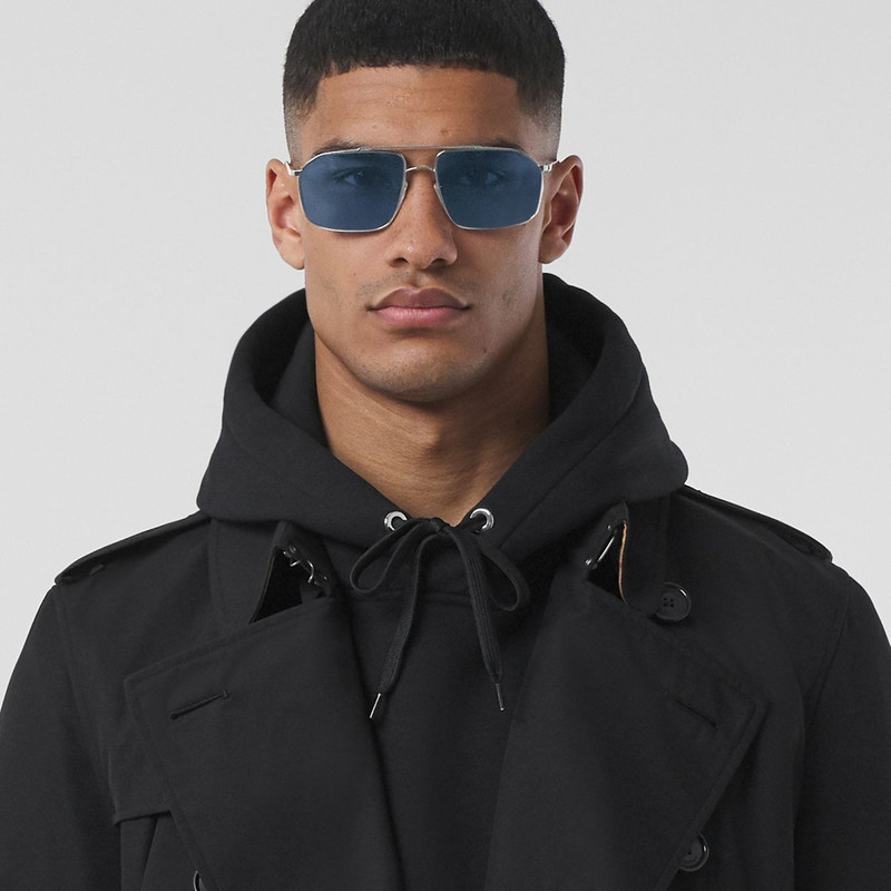 Icon Stripe Detail Navigator Sunglasses 3