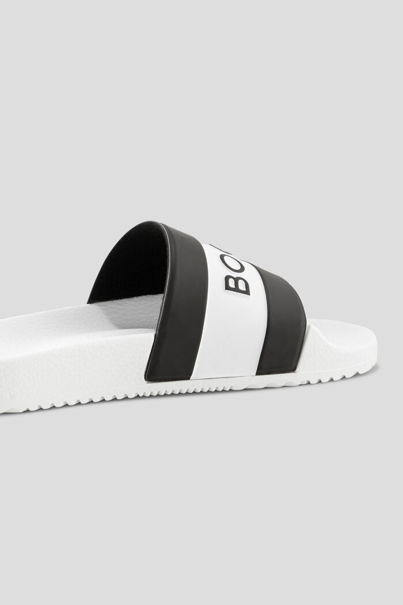 Belize Slides in White/Black 7