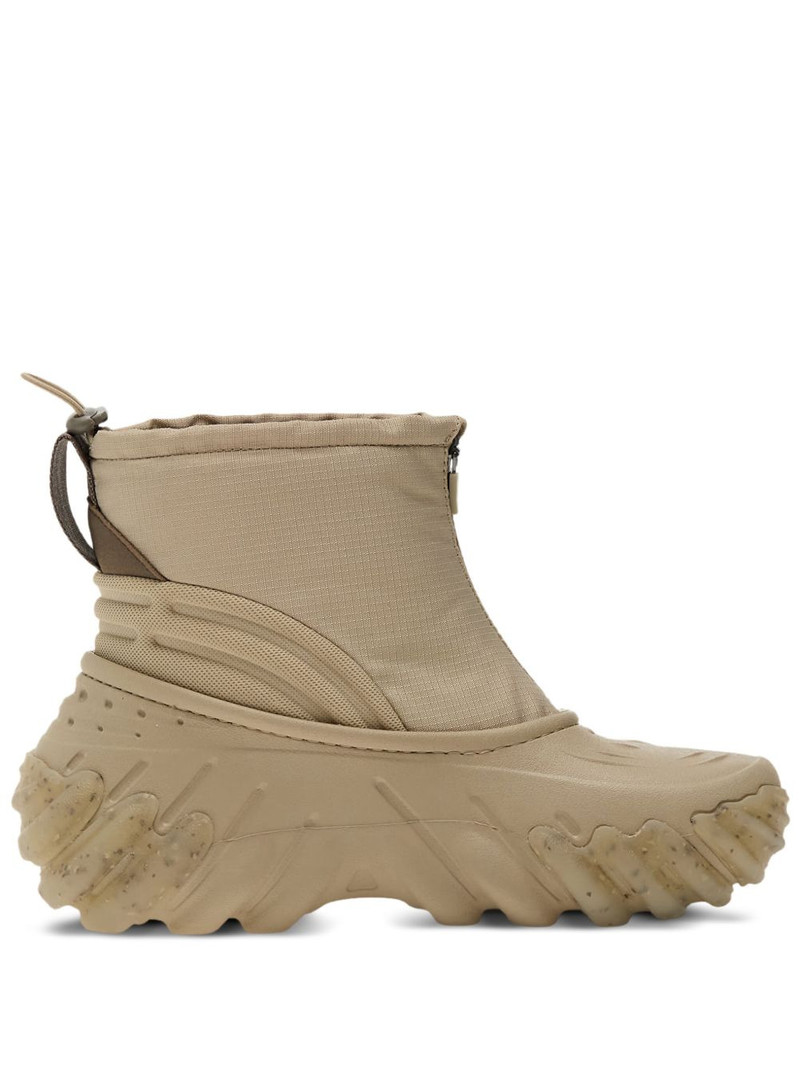 Echo boots 1
