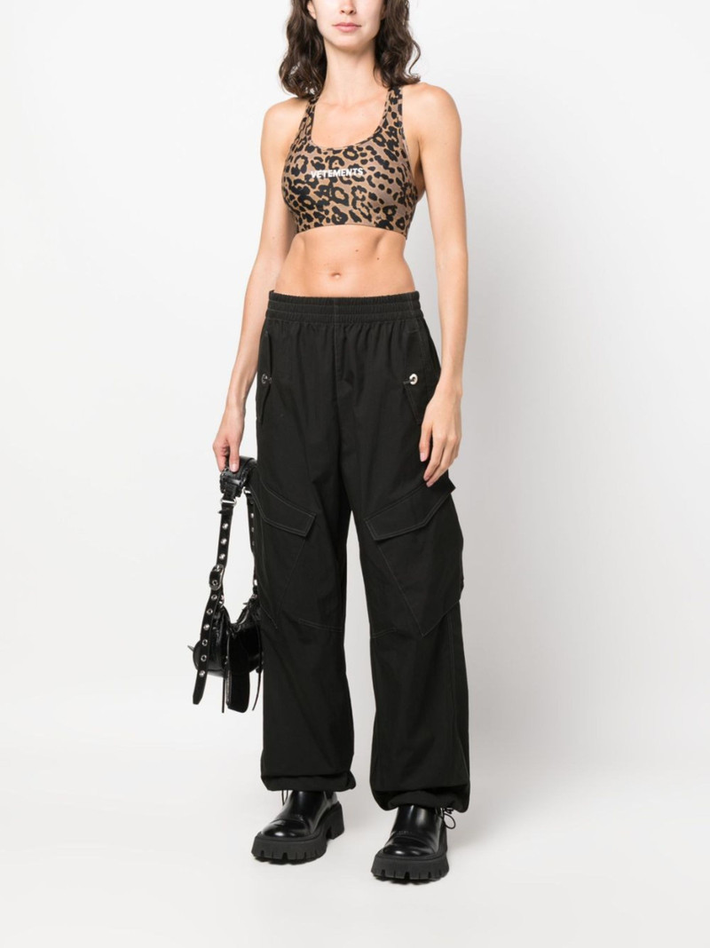 VETEMENTS leopard 인쇄 스포츠 브래지어 outlook