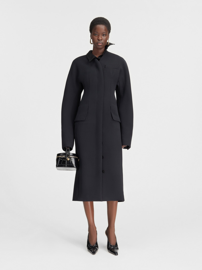 JACQUEMUS Le manteau Ovalo outlook