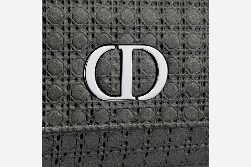 30 Montaigne Lotus Wallet 6