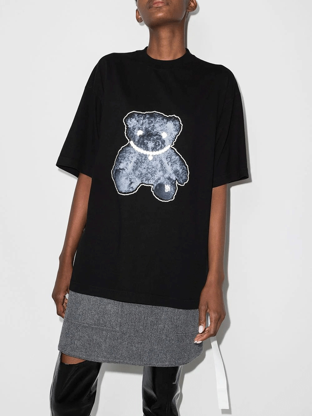 Black Pearl Necklace Teddy T-Shirt - 2