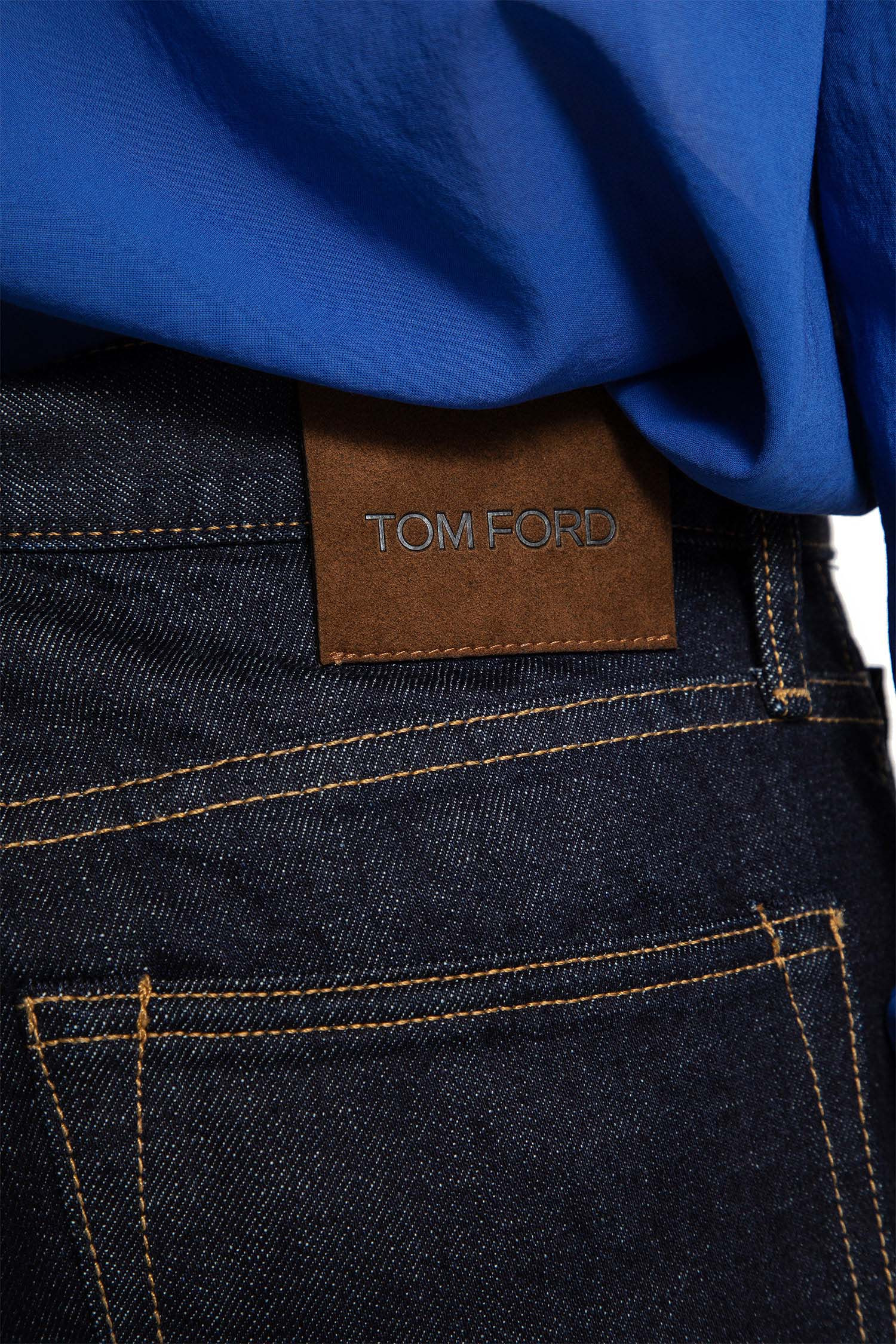 Selvedge-Straight-Fit-Jeans - 4