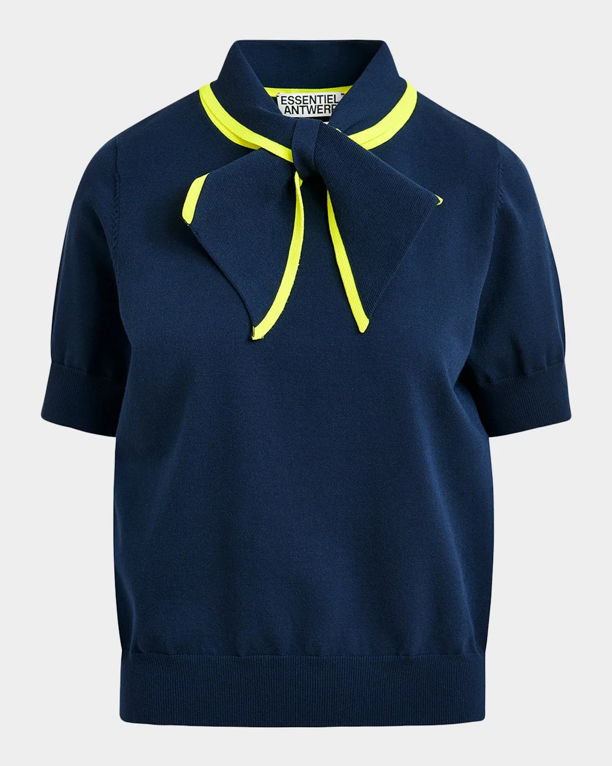 Jonda Fine-Knit Polo with Contrast Collar - 1