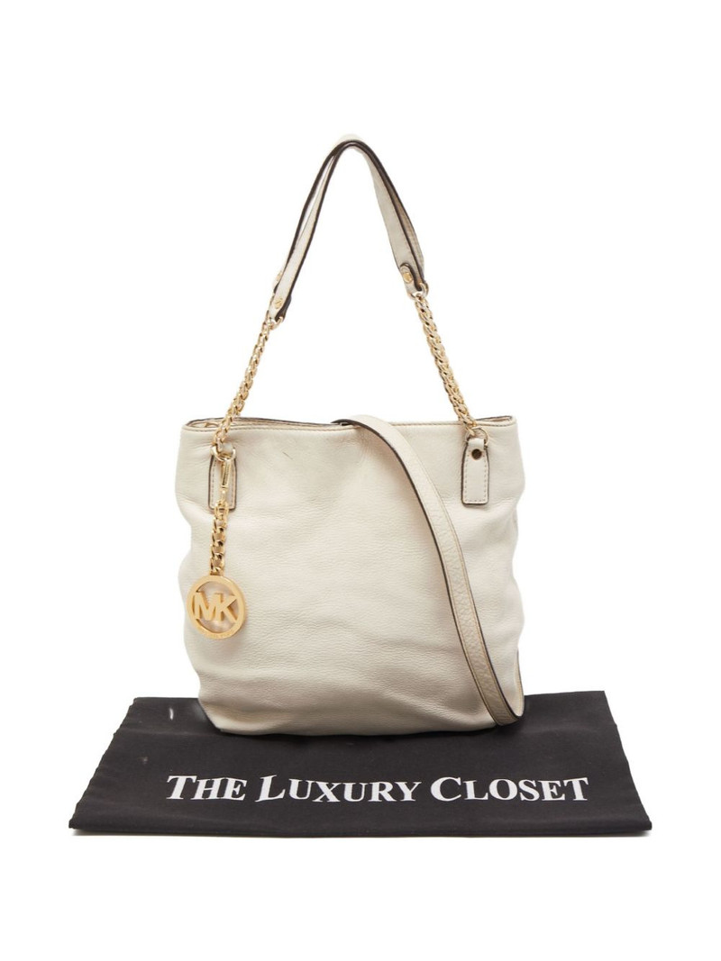 858718 White 4