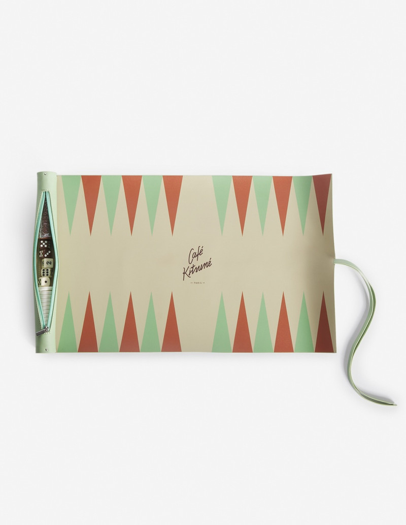 CAFE KITSUNE NOMAD BACKGAMMON GAME 3