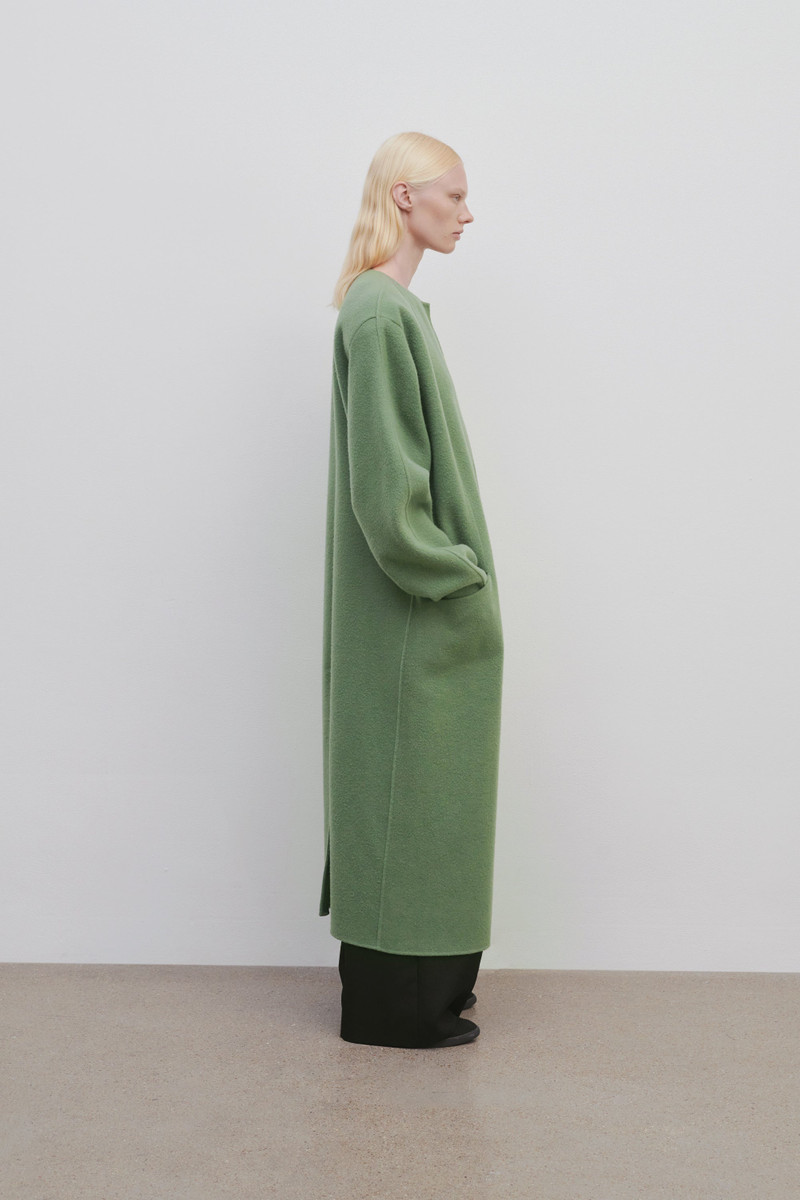 Priske Coat in Cashmere 4
