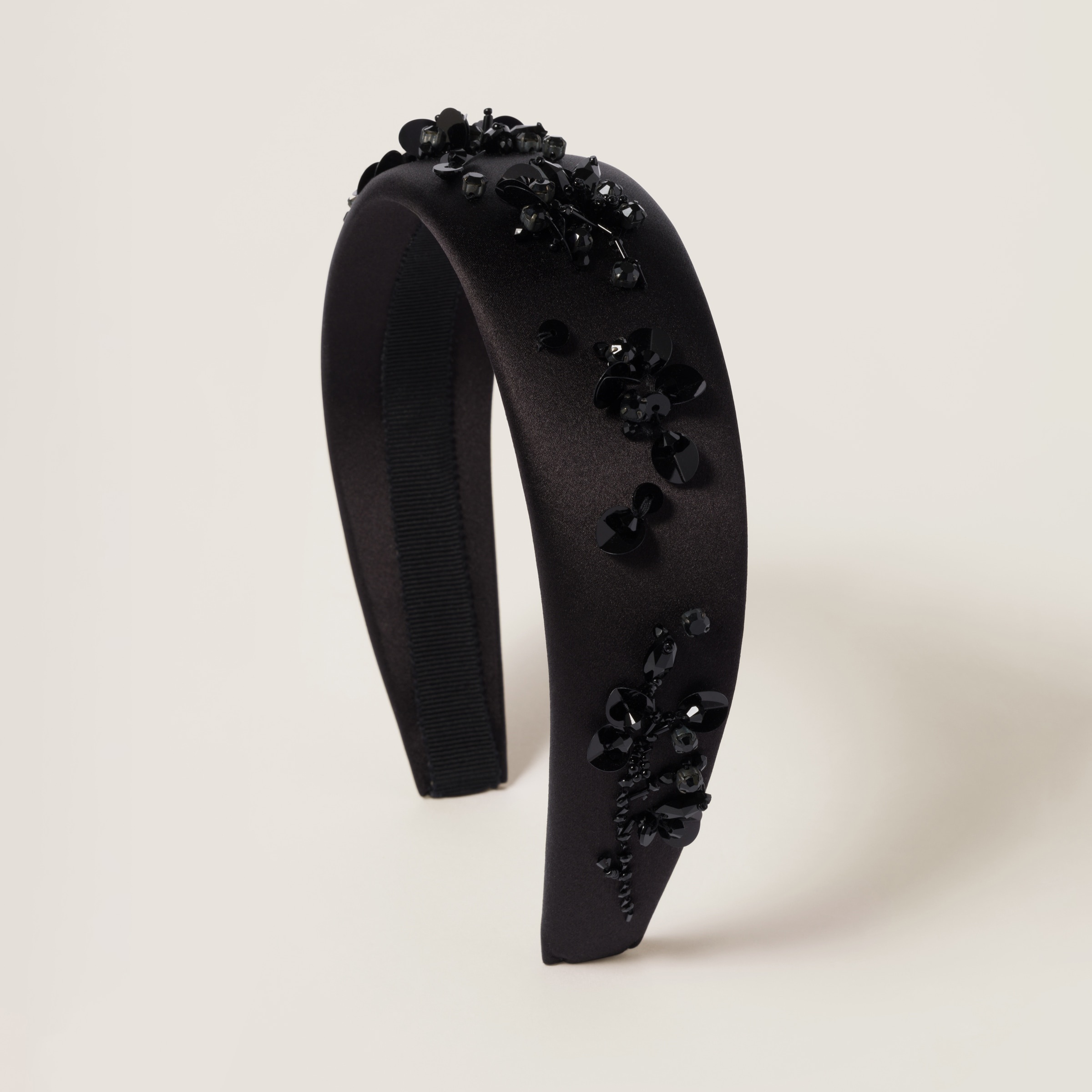 【Miu Miu】Duchesse ロゴ シルク ヘッドバンド Duchesse headband | Luisa World