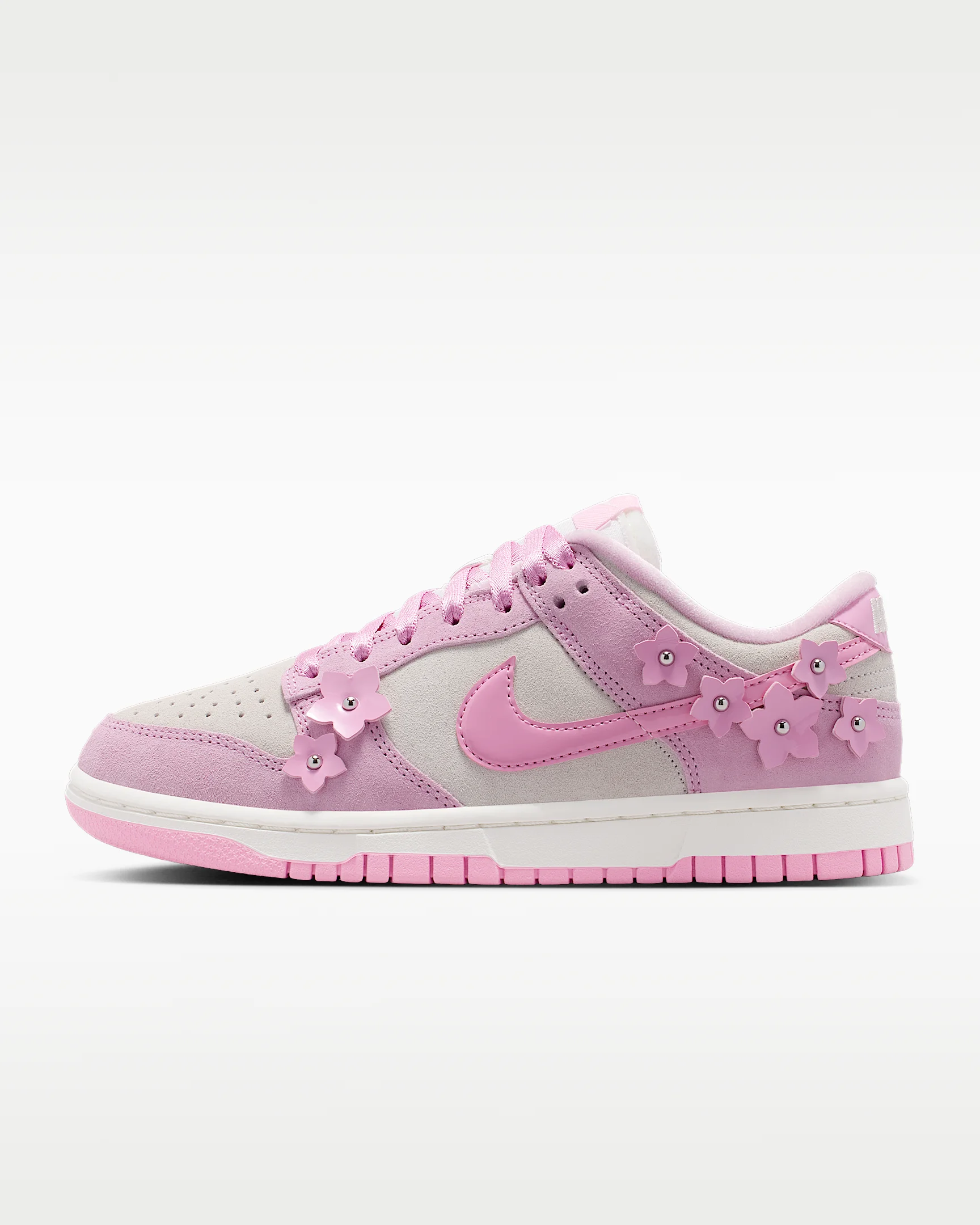 Nike Dunk Low SE Women's Shoes - 1