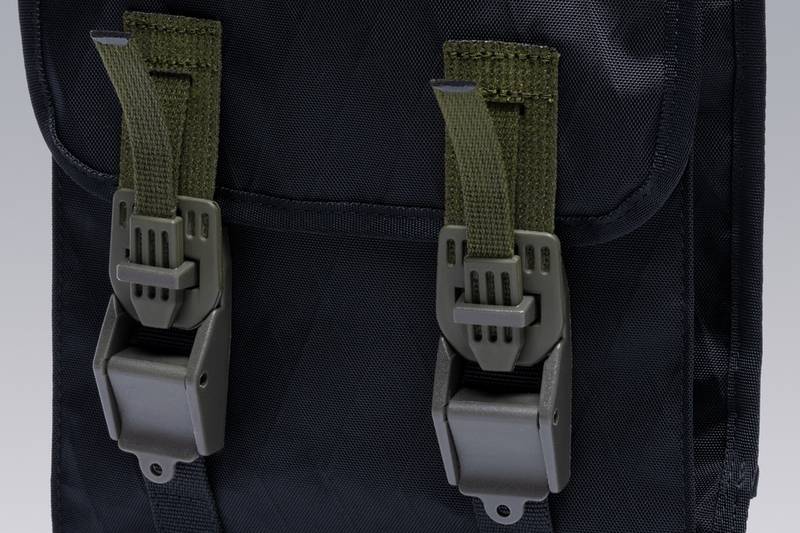 3A-2 Interops Kompressionstasche Black 6