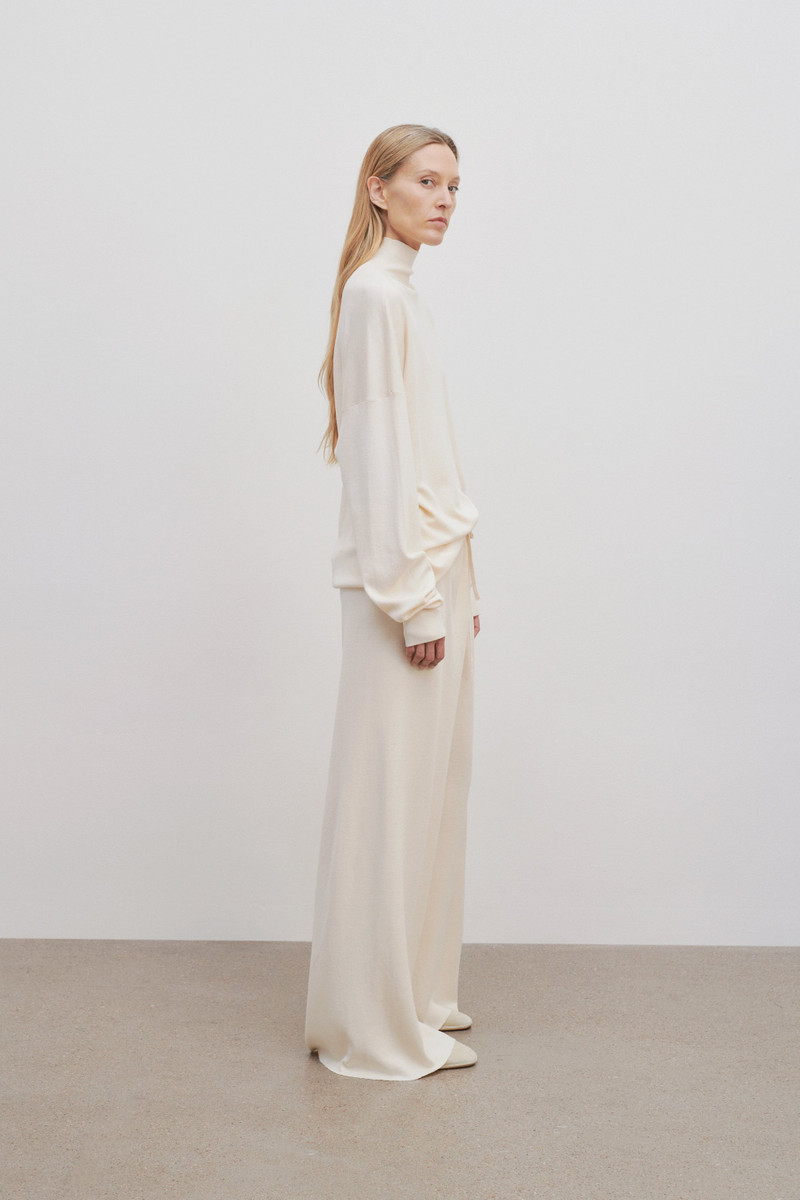 Delphine Pant in Silk and Cotton 4