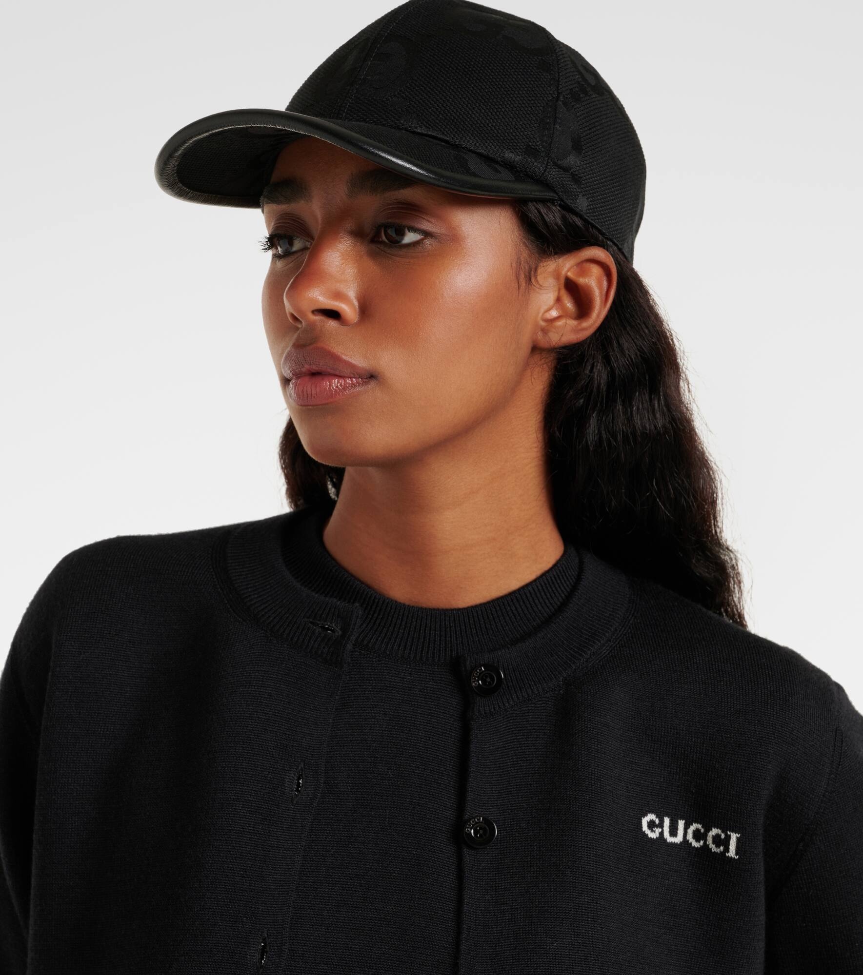 【GUCCI】Jumbo GG Canvas Ball Cap/追跡+関税+全国送料込み Gucci Pre-Owned 2020 Jumbo GG Canvas Cap | Neutrals | FARFETCH