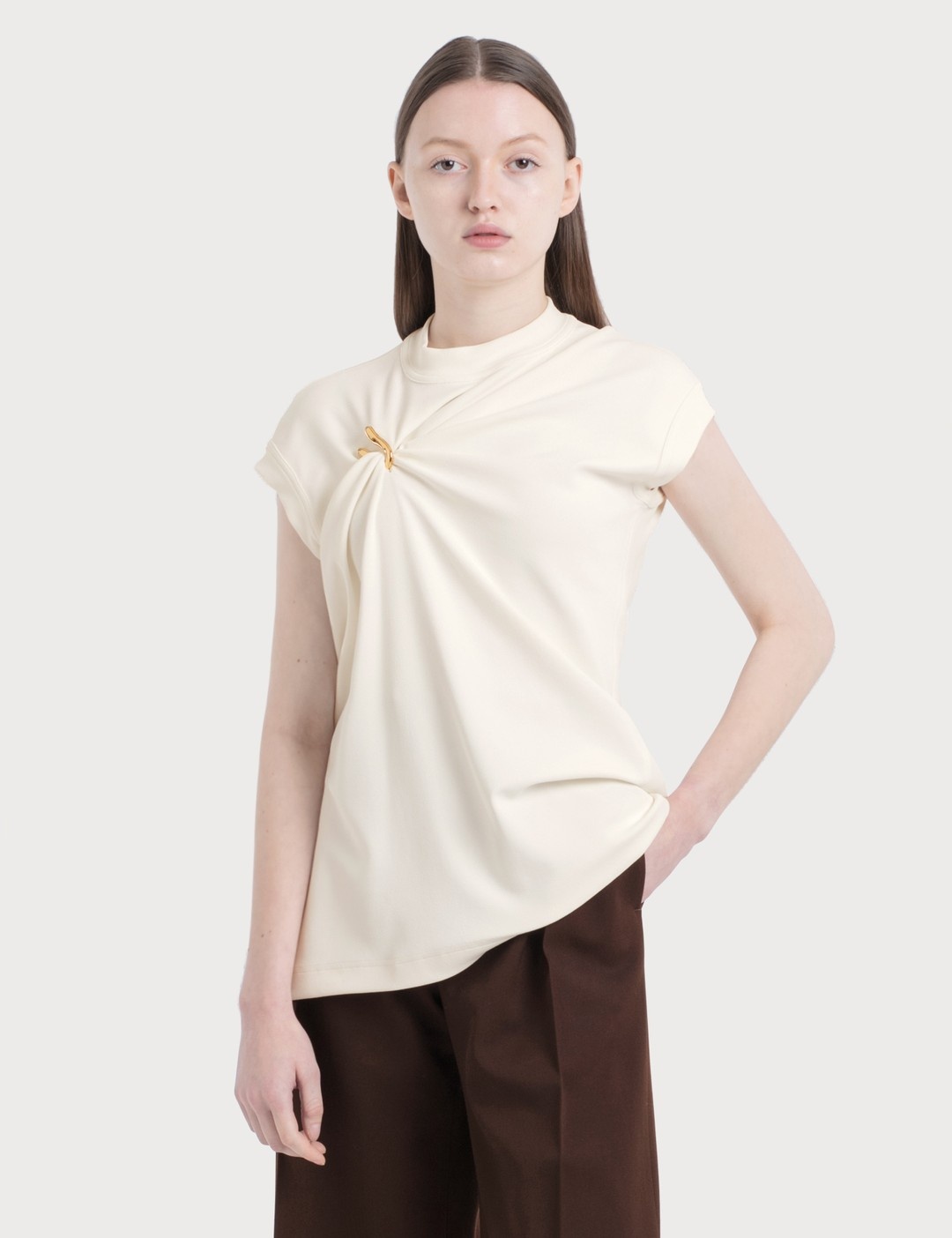 SLEEVELESS TOP WITH METAL DECR - 1