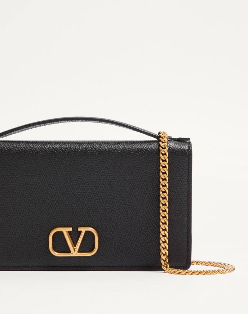 VLOGO SIGNATURE GRAINY CALFSKIN WALLET WITH CHAIN 7