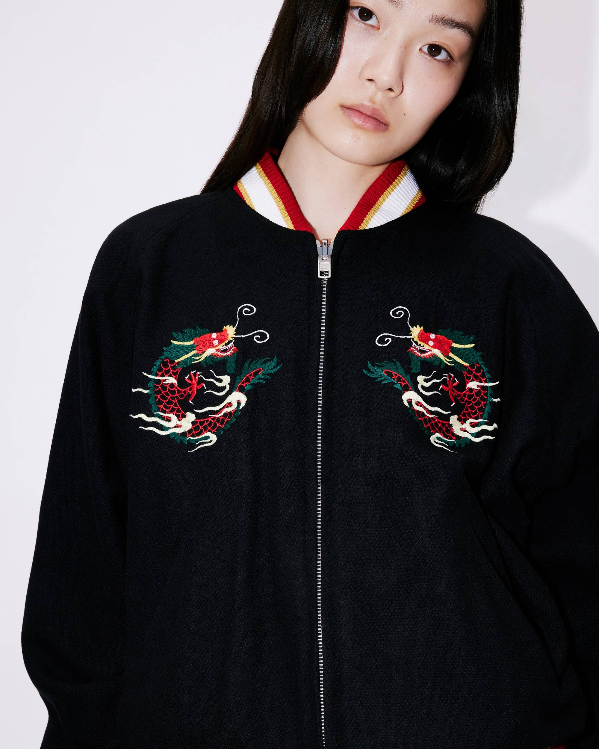 'Year of the Dragon' reversible embroidered genderless jacket - 15