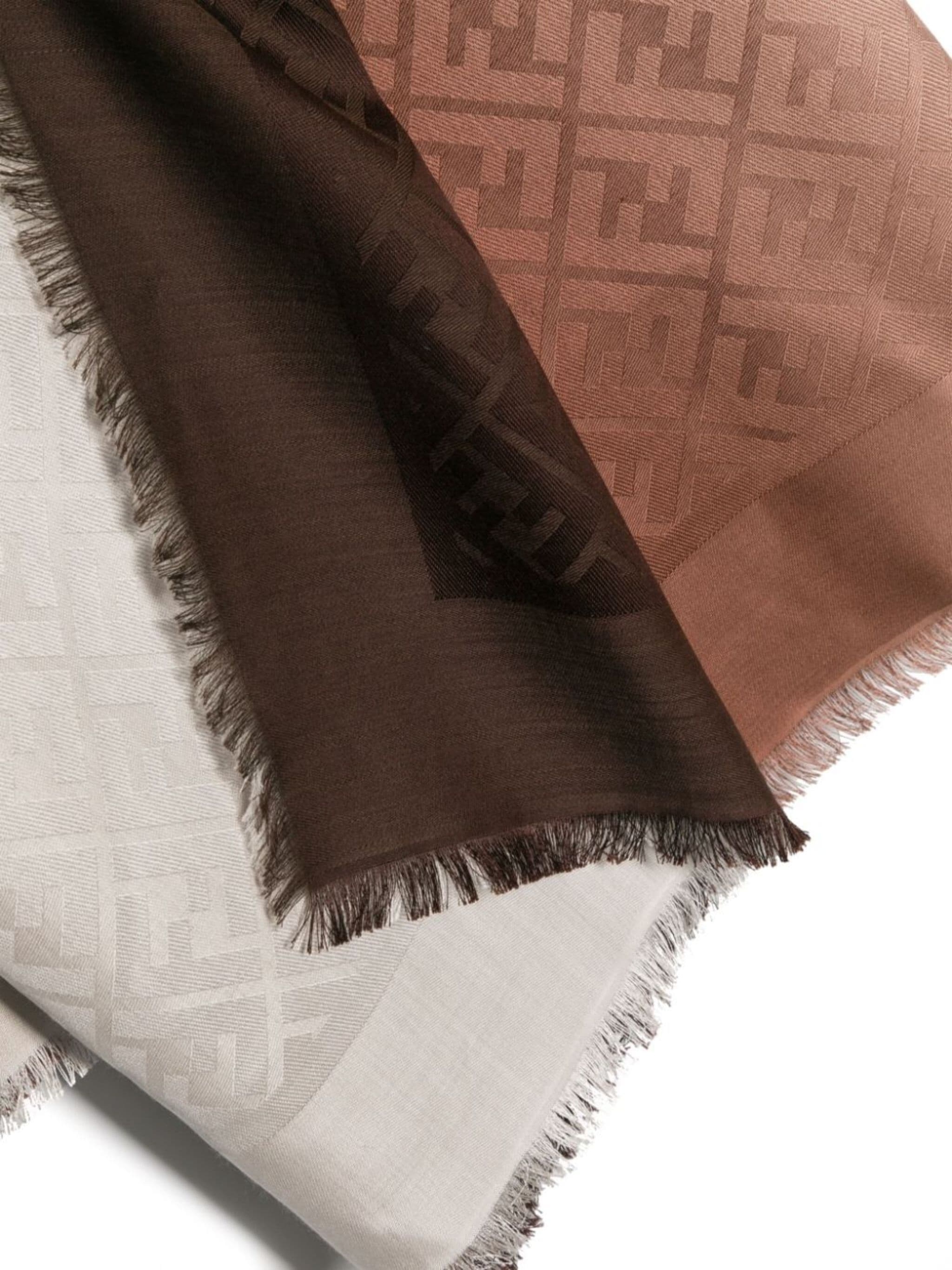 FF-motif gradient scarf - 3