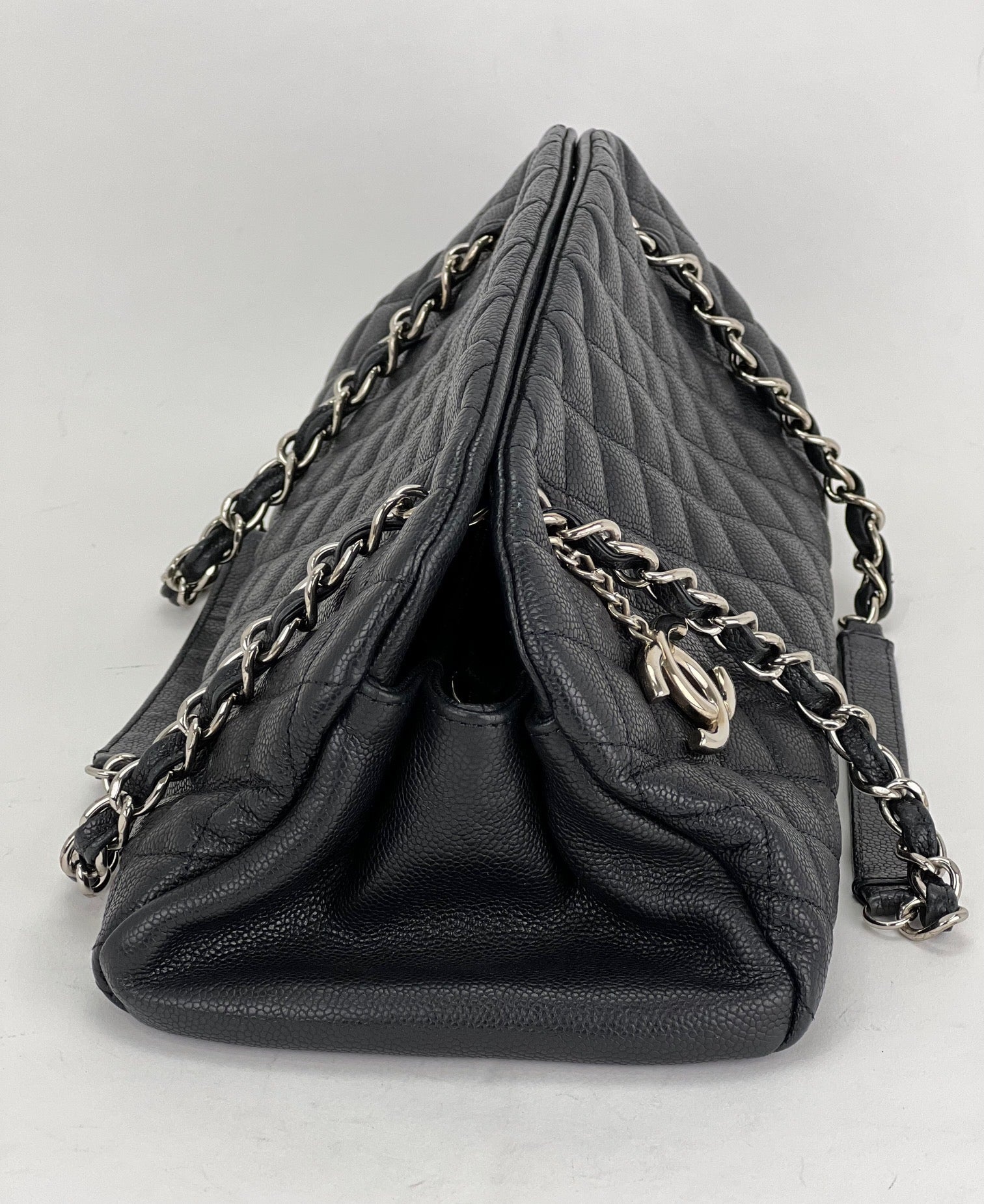 CHANEL Just Mademoiselle Quilted Caviar Black Bowling Shoulder - 4