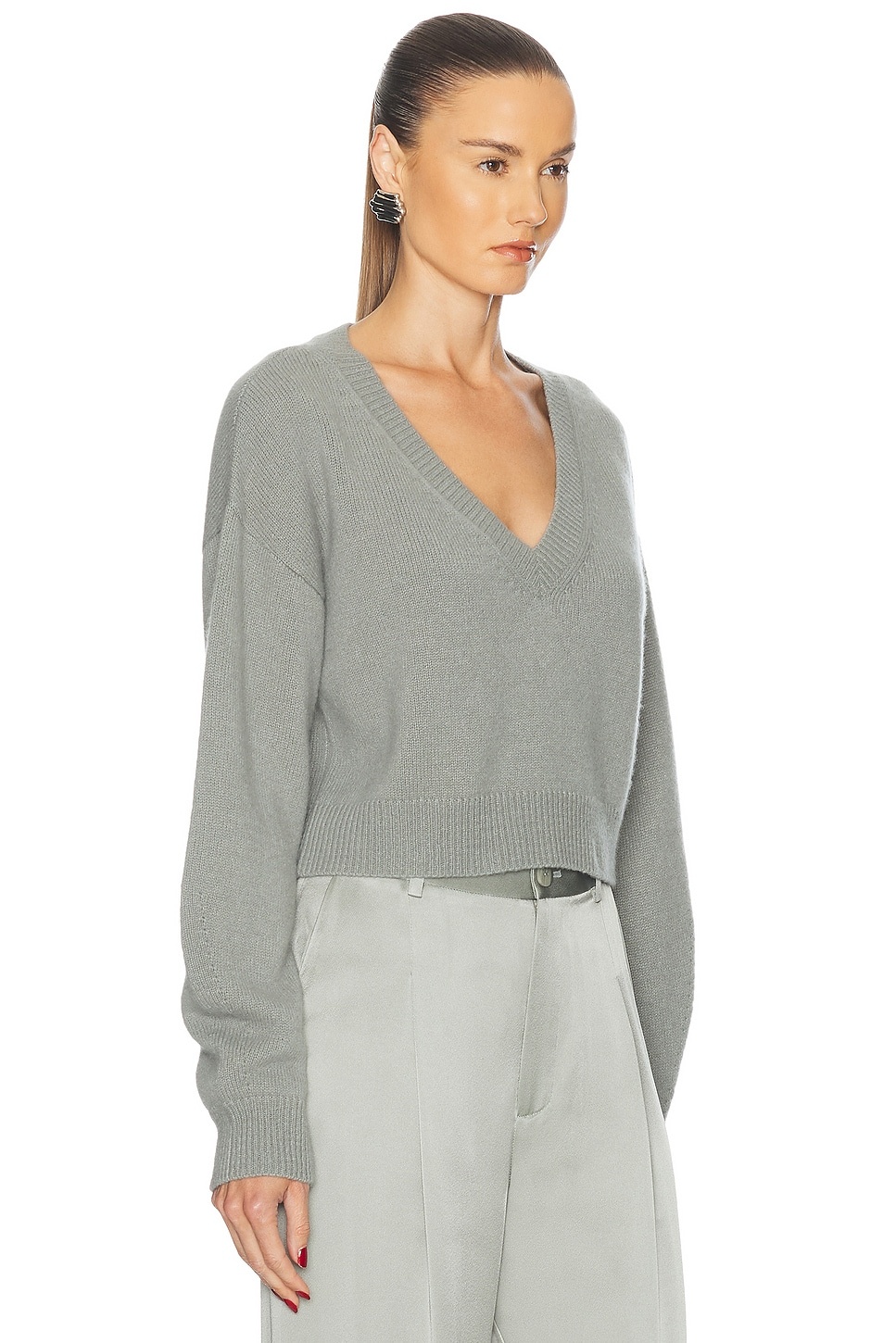 Cashmere Cropped V Neck Sweater - 2