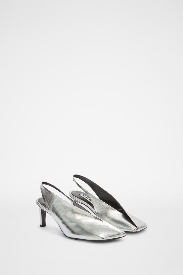 Pumps - 3