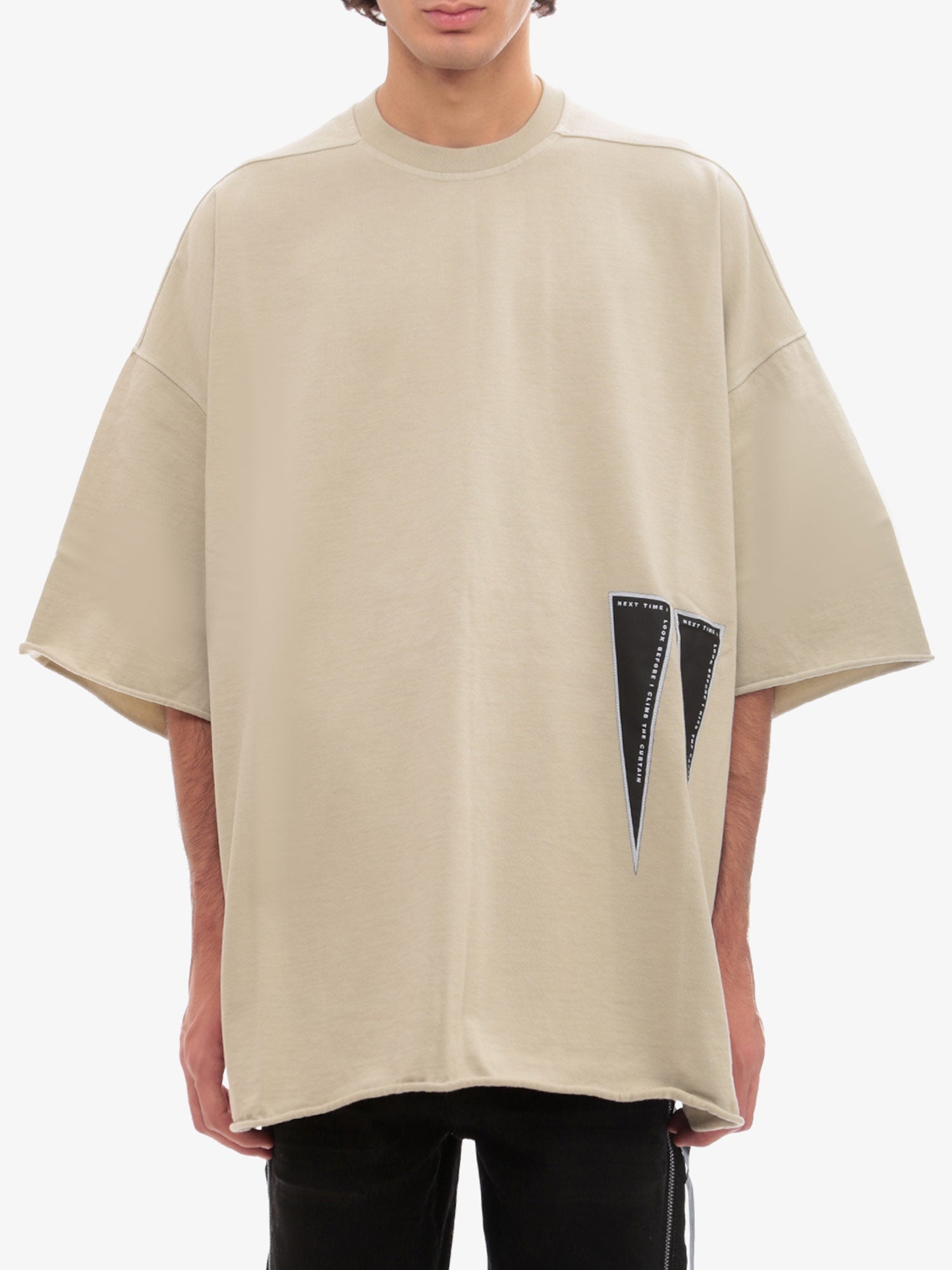 SWEATSHIRT 3