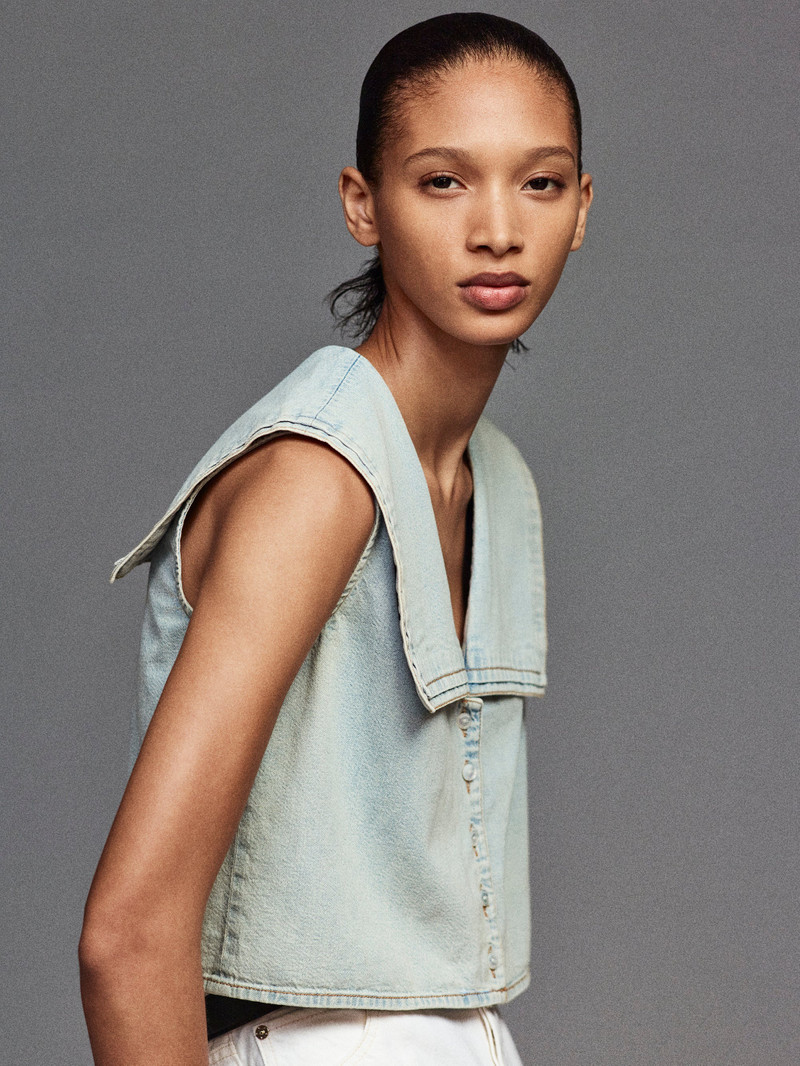 FRAME The Yacht Top in Attention outlook