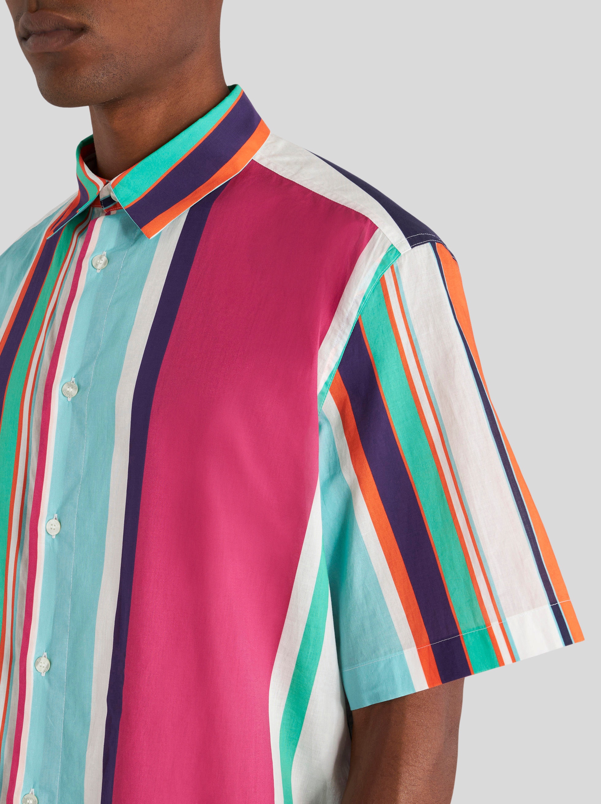 SHORT-SLEEVED STRIPED SHIRT - 4