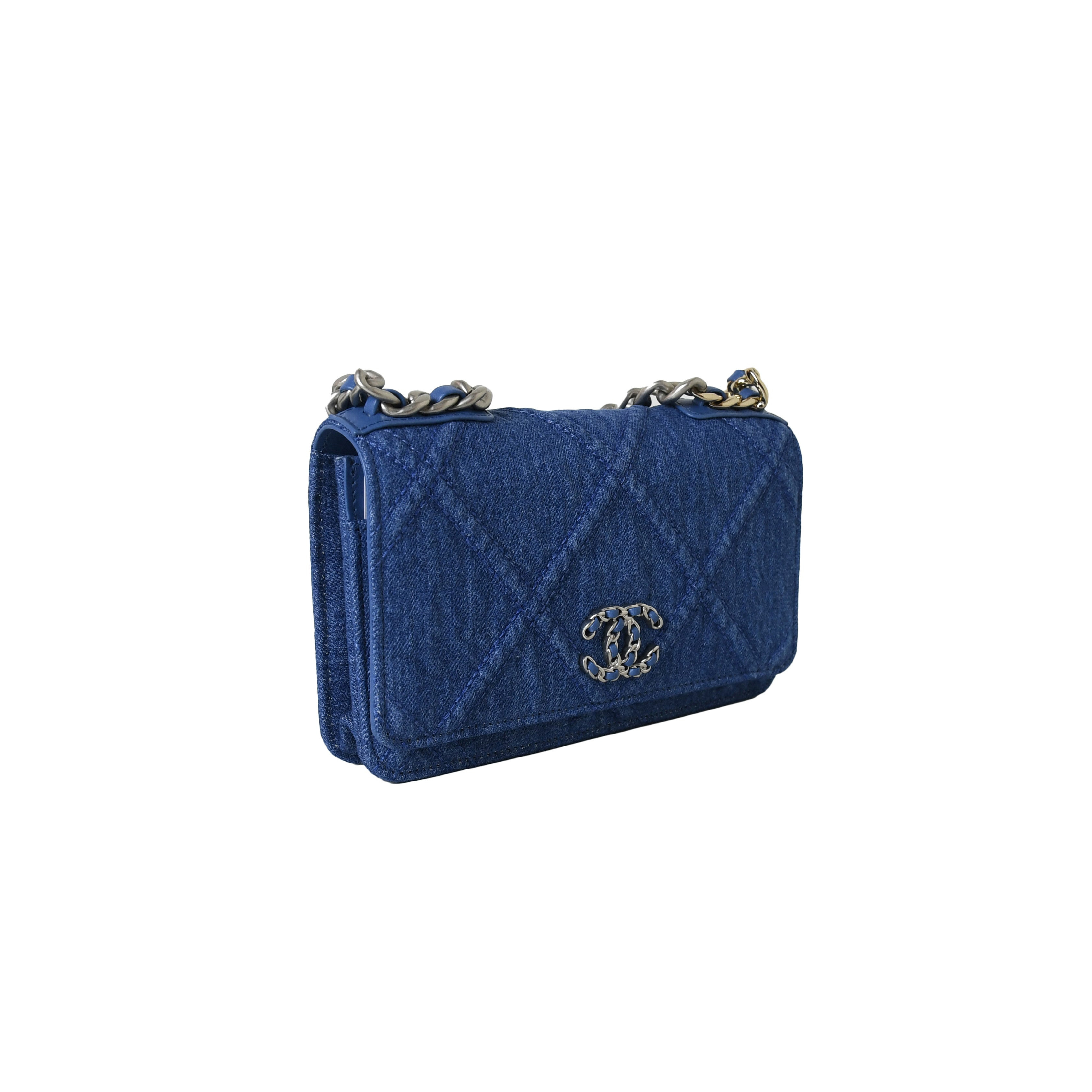 Chanel Quilted Wallet On Chain 19 Silver Denim Blue - 2