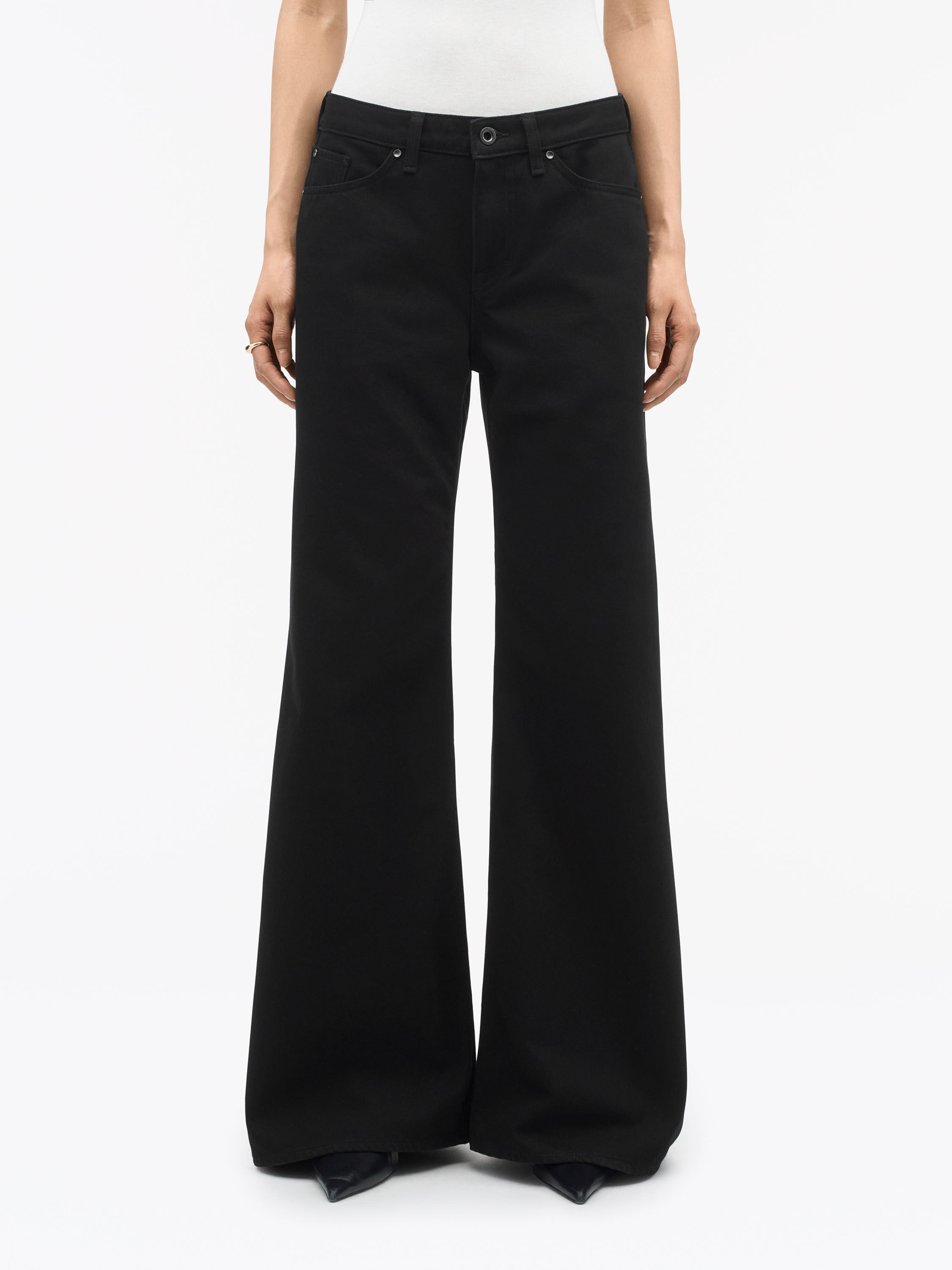 Kinne Relaxed-Fit Jeans - 4