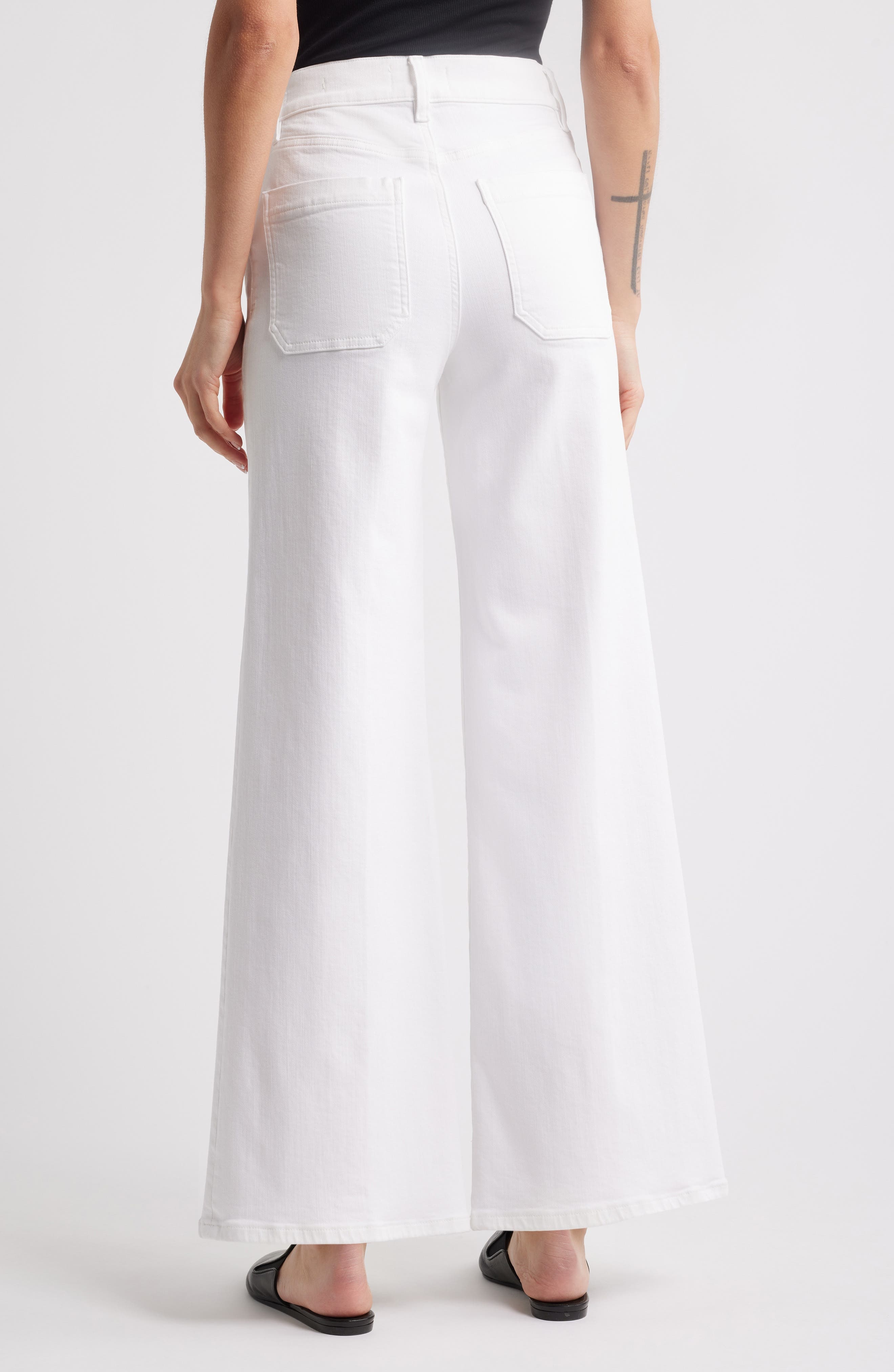 FRAME Le Slim Palazzo Patch Pocket High Waist Wide Leg Jeans in White at Nordstrom - 2