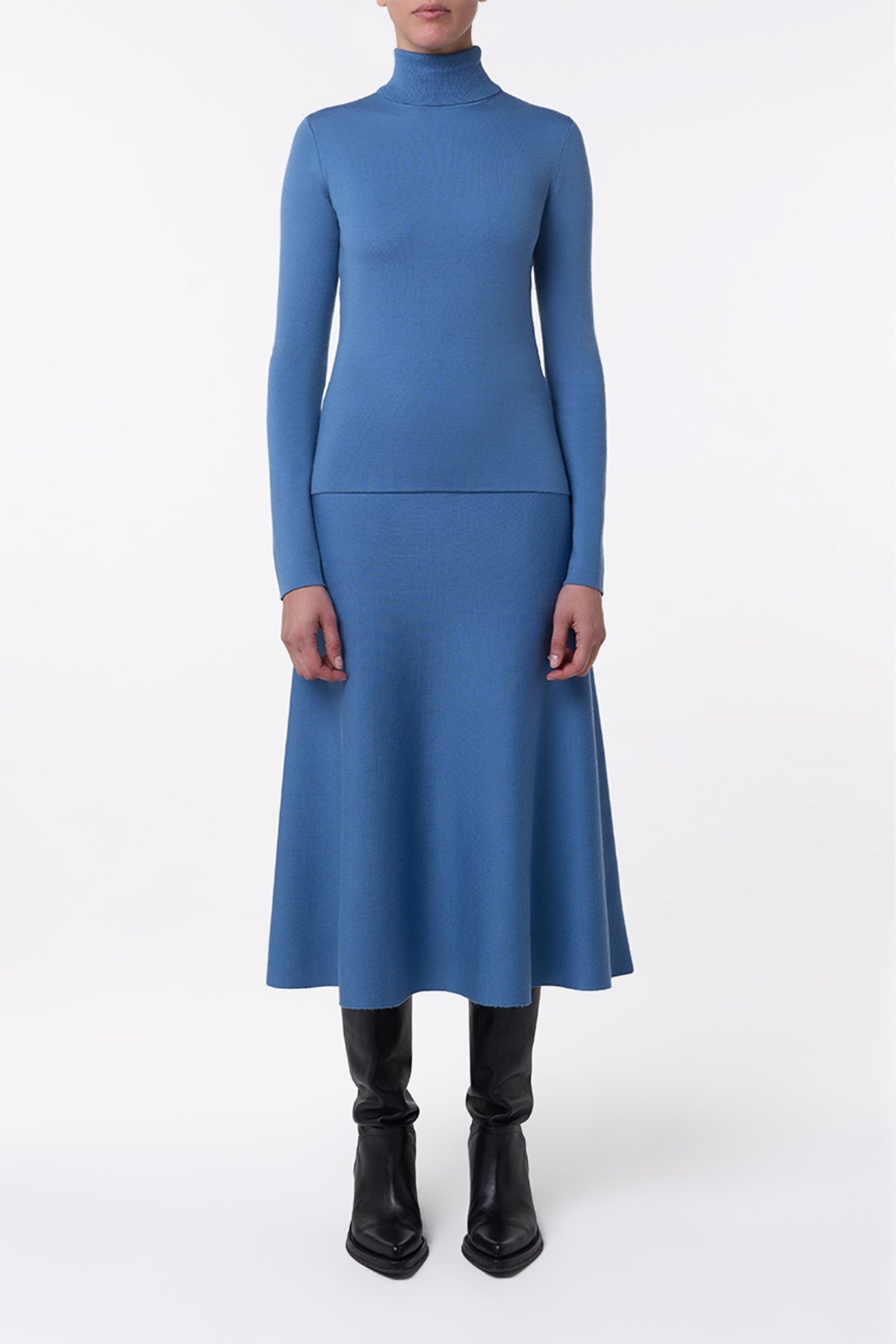 May Knit Turtleneck in Sky Merino Wool Cashmere - 3