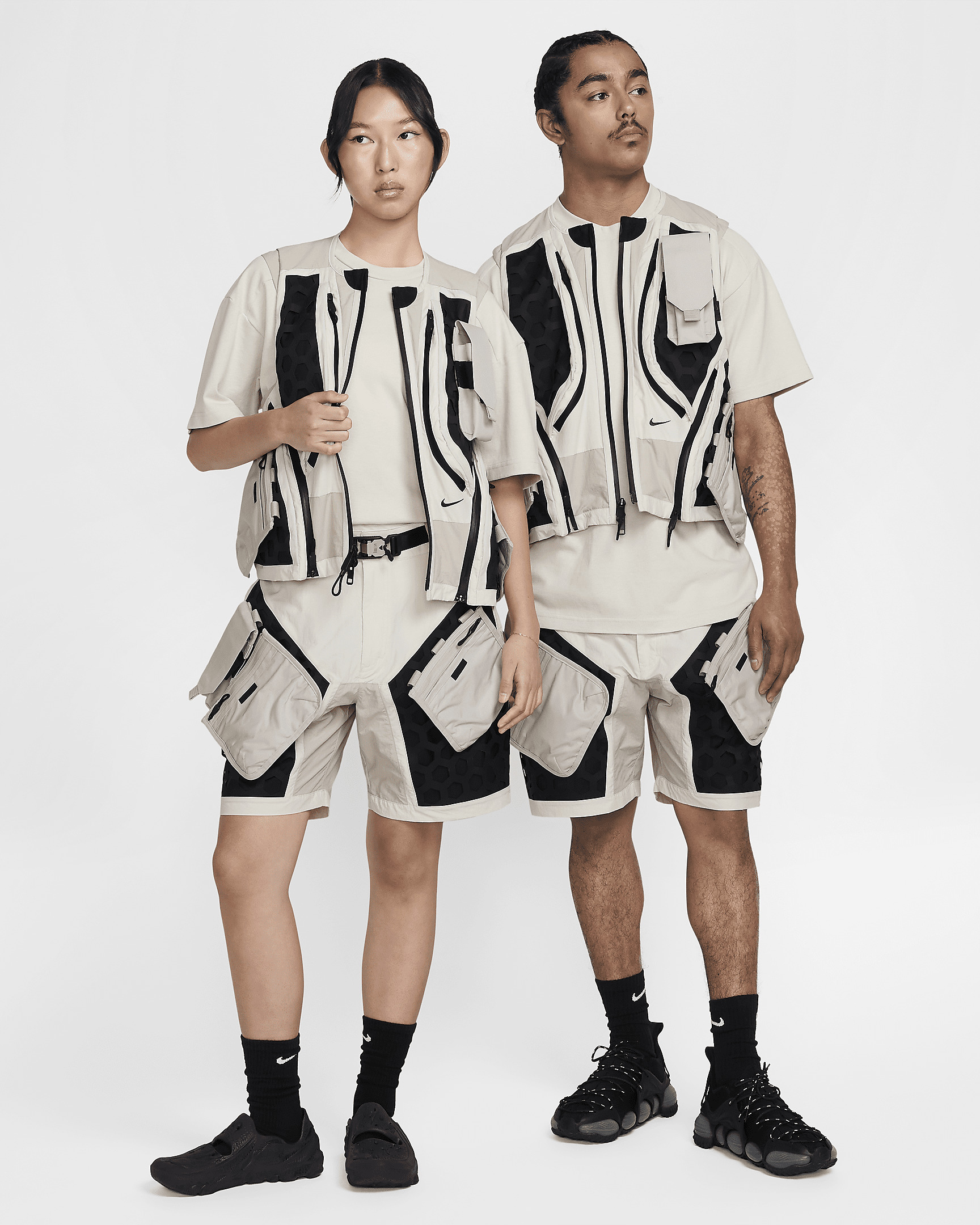 Nike ISPA Mille Vest - 12