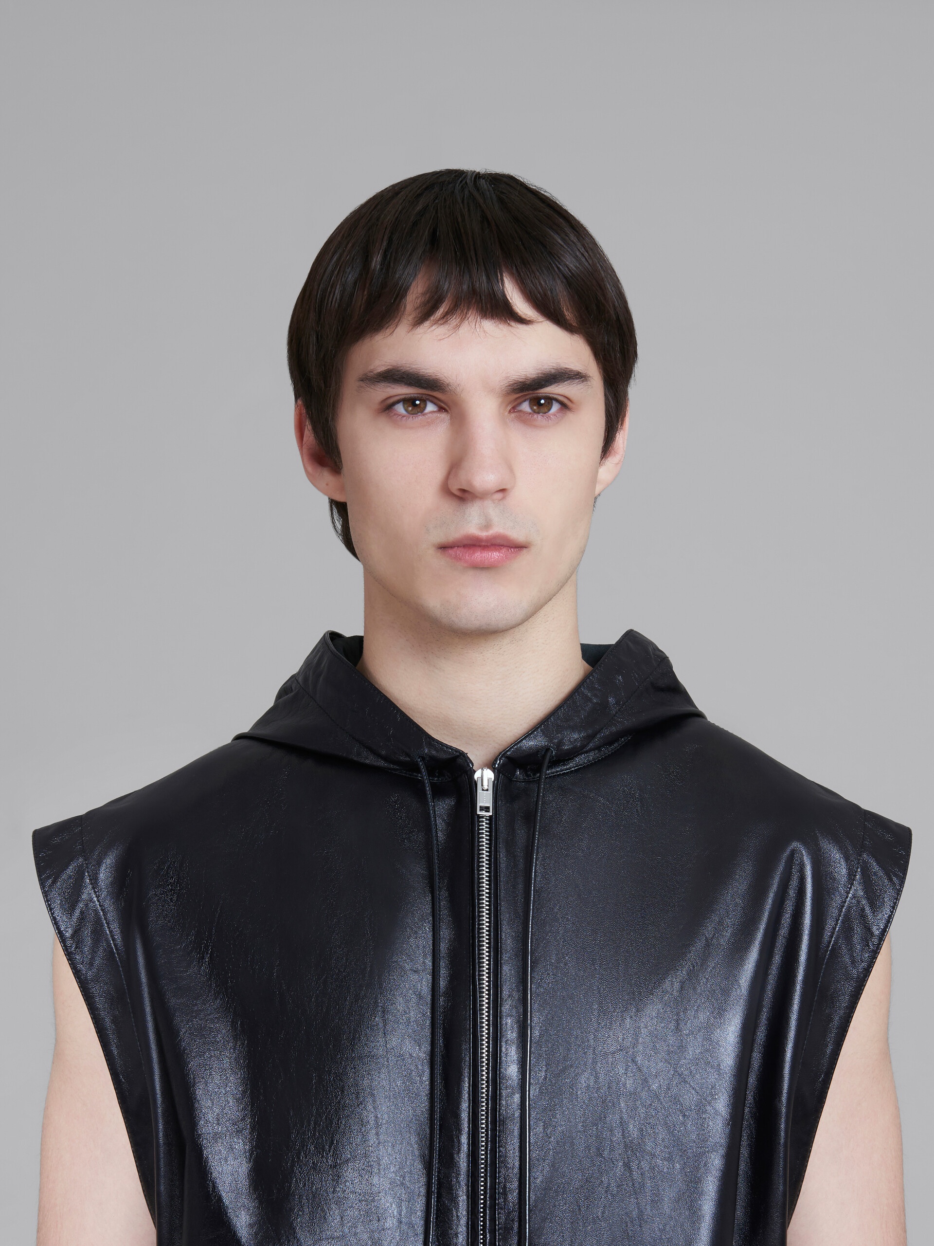 BLACK ULTRALIGHT NAPLAK LEATHER VEST WITH HOOD - 4