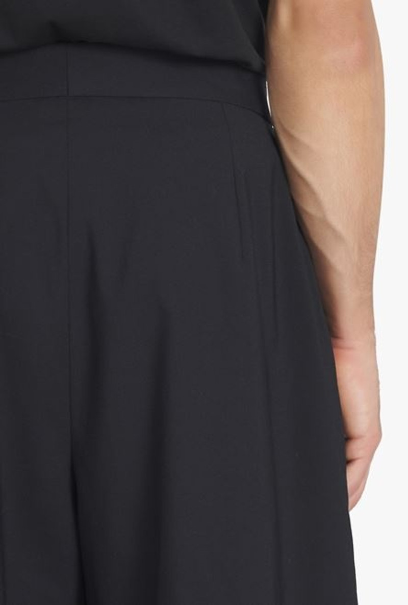 Black wool shorts 8