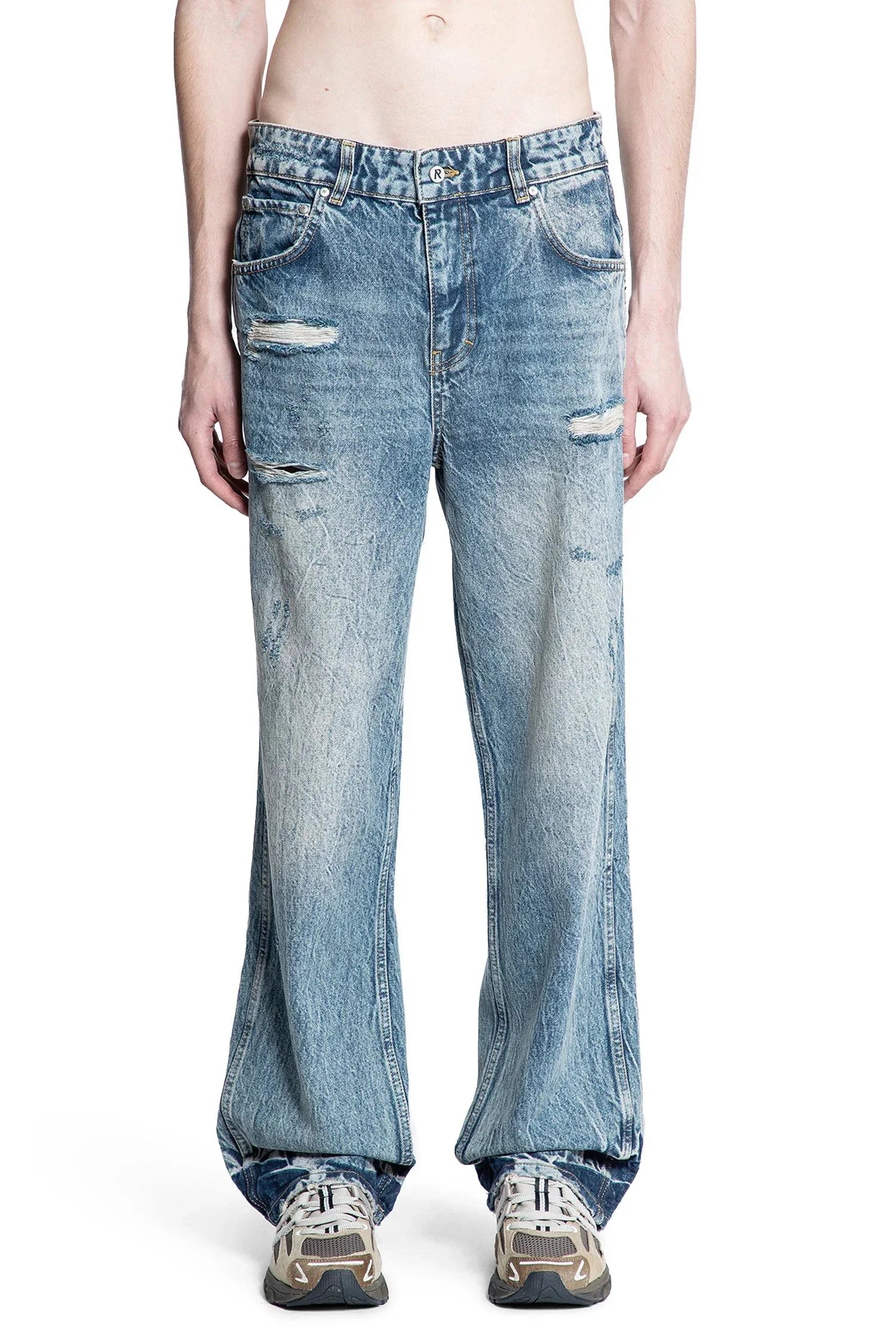 R3-Distressed-Baggy-Jeans - 1