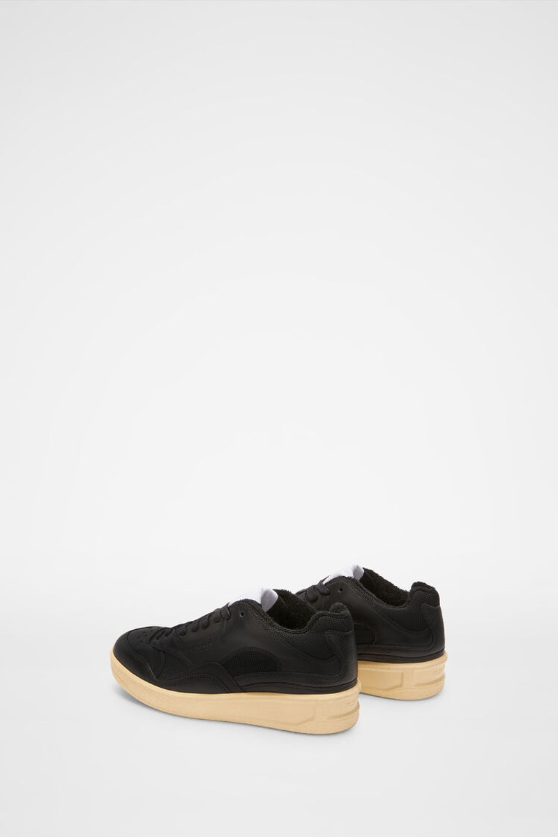 Jil Sander Low-Top Sneakers outlook