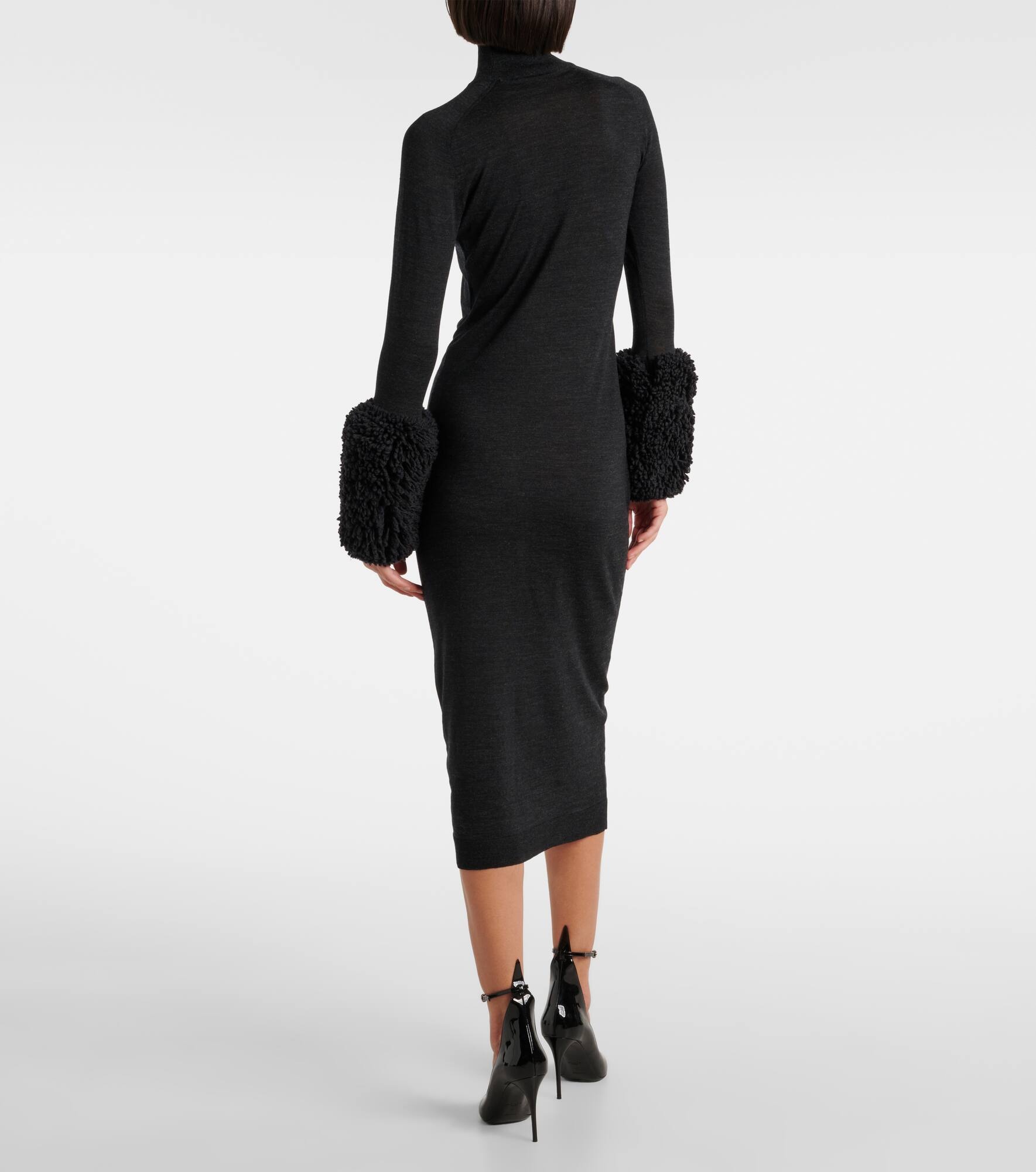 Faux shearling-trimmed virgin wool midi dress - 3