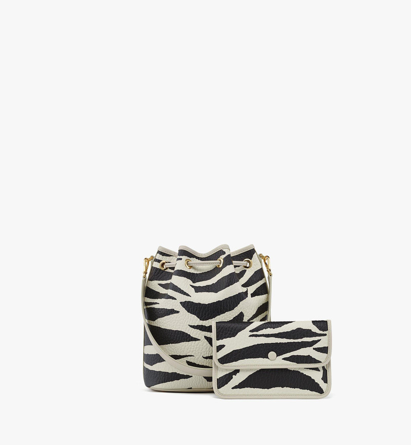 Dessau Drawstring in Meta Safari Canvas 5