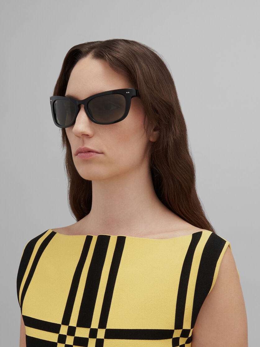 BLACK ISAMU SUNGLASSES - 2