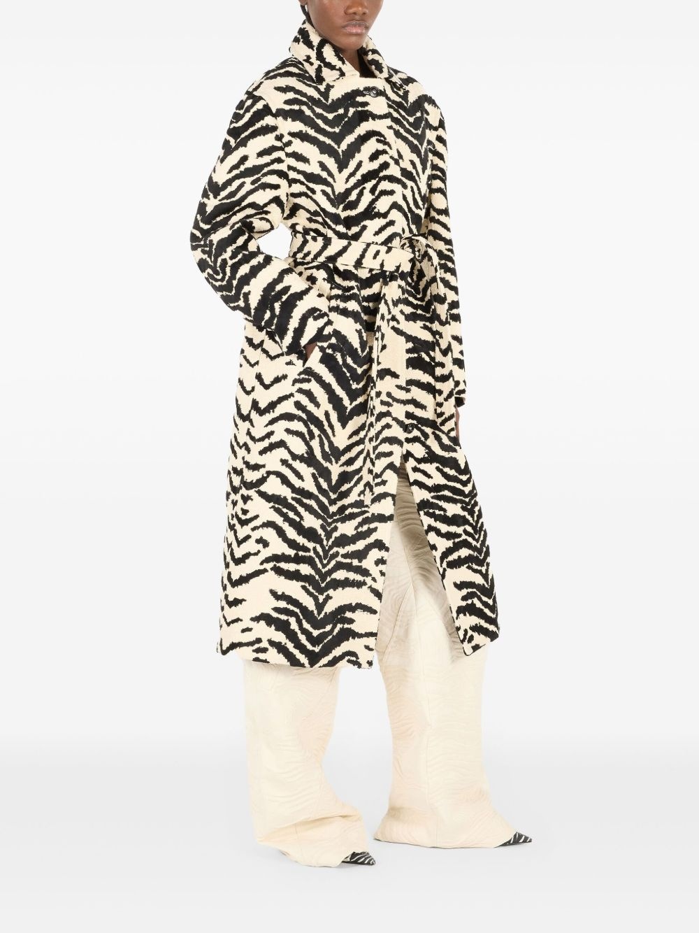 tiger-print coat - 2