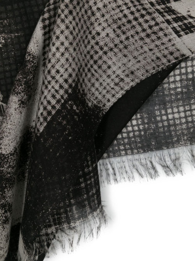 Y's geometric-print frayed scarf outlook