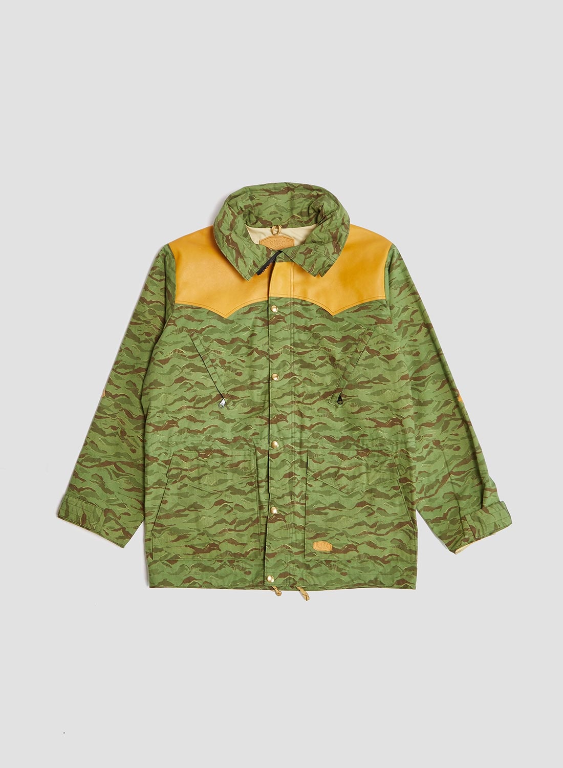 Rocky Mountain Featherbed x Nigel Cabourn Mountain Parka Mountain Camo in Green - 1