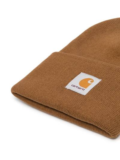 Carhartt logo-patch knitted hat outlook