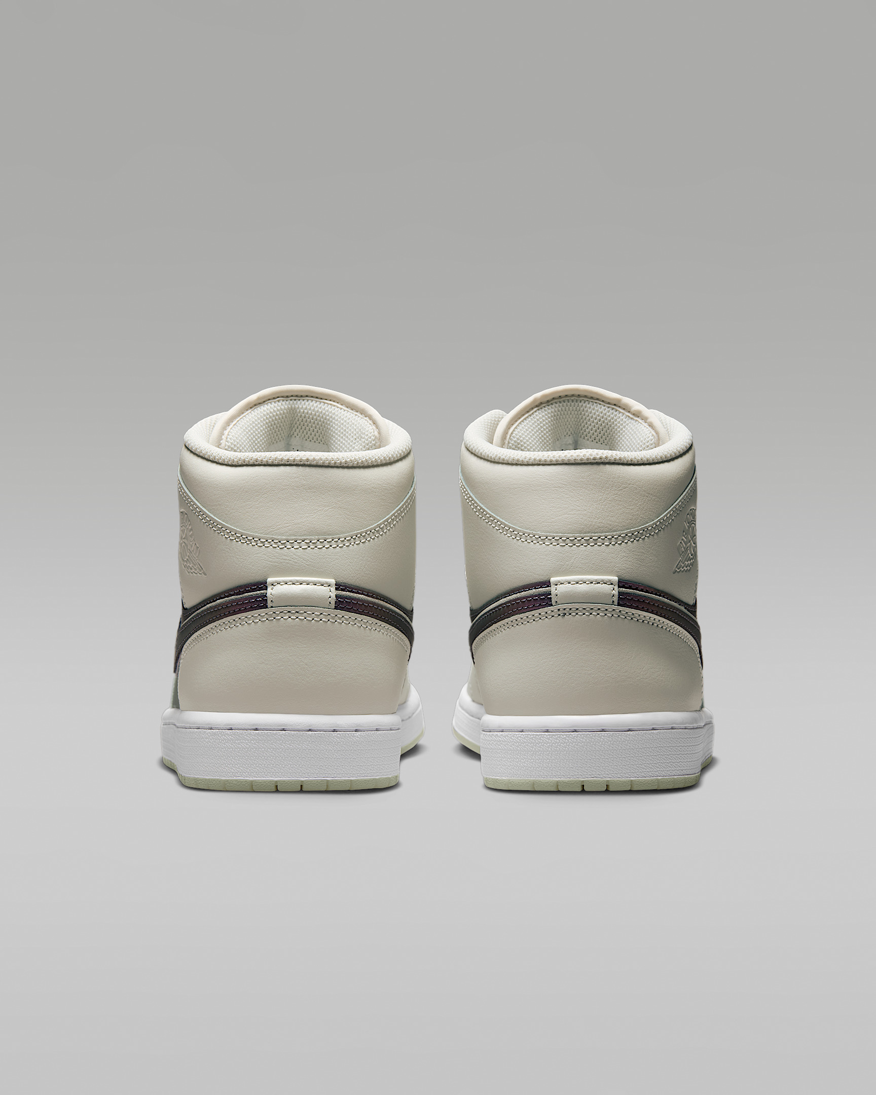 Air Jordan 1 Mid SE Shoes - 6